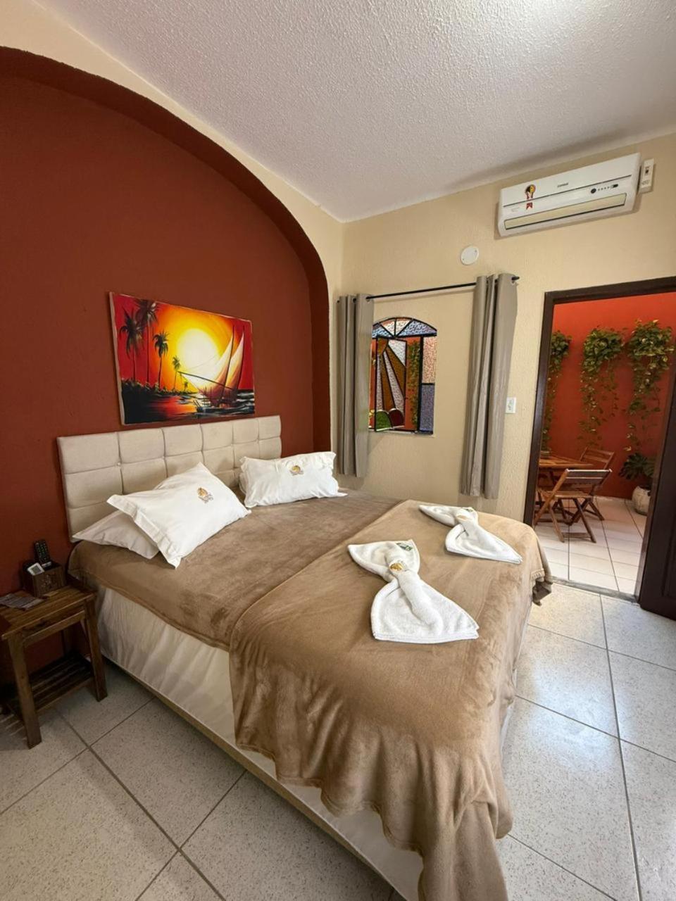 Quarto Duplo com Banheiro Privativo