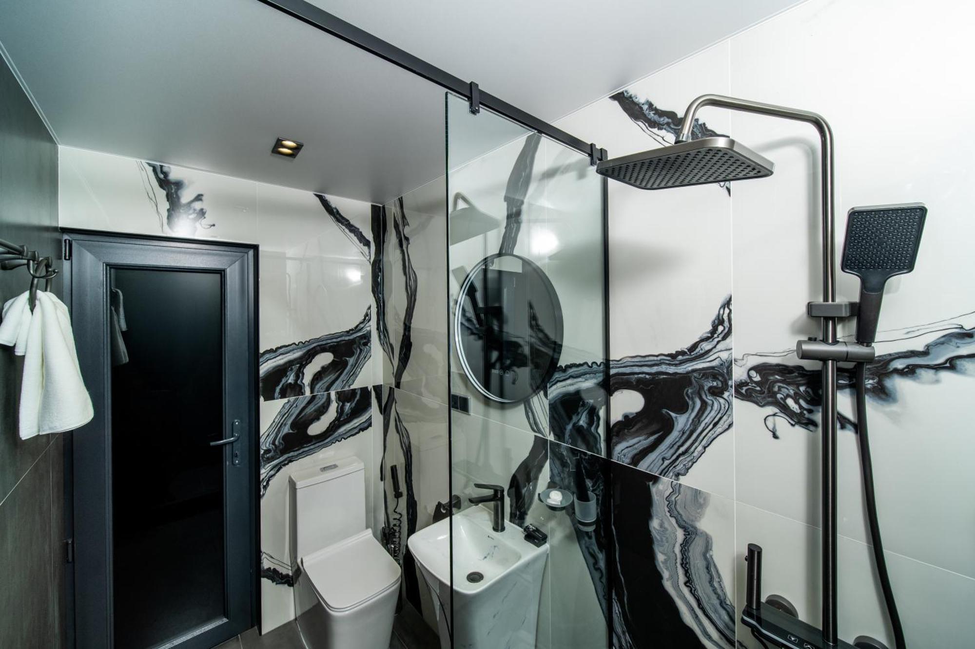King Room Spa Bath