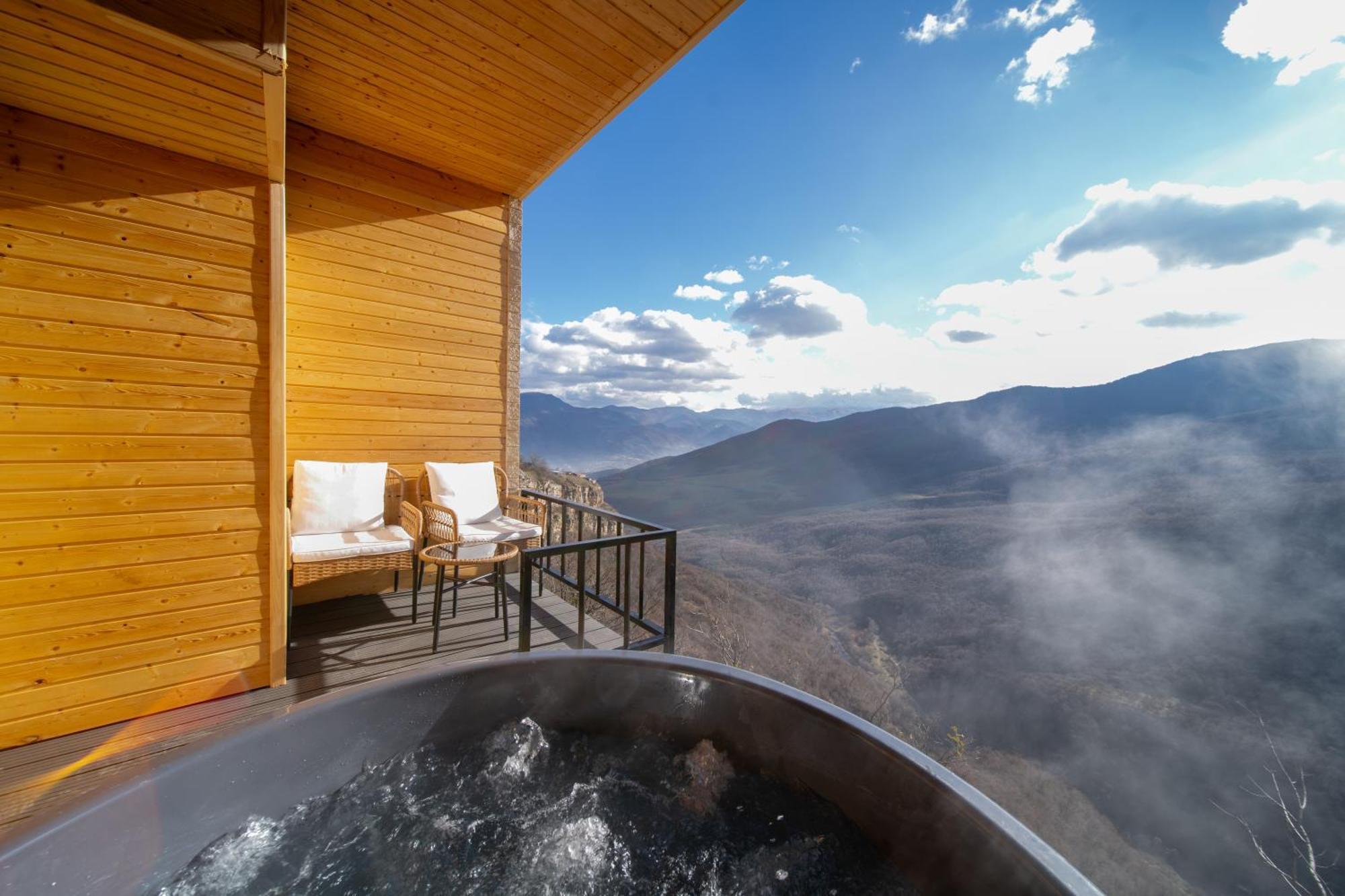 King Room Spa Bath