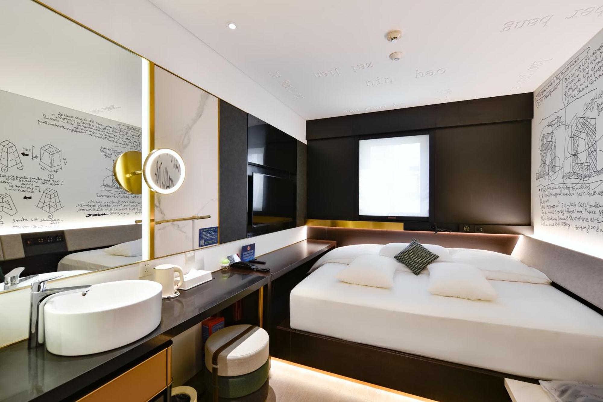 Enjoy King Room