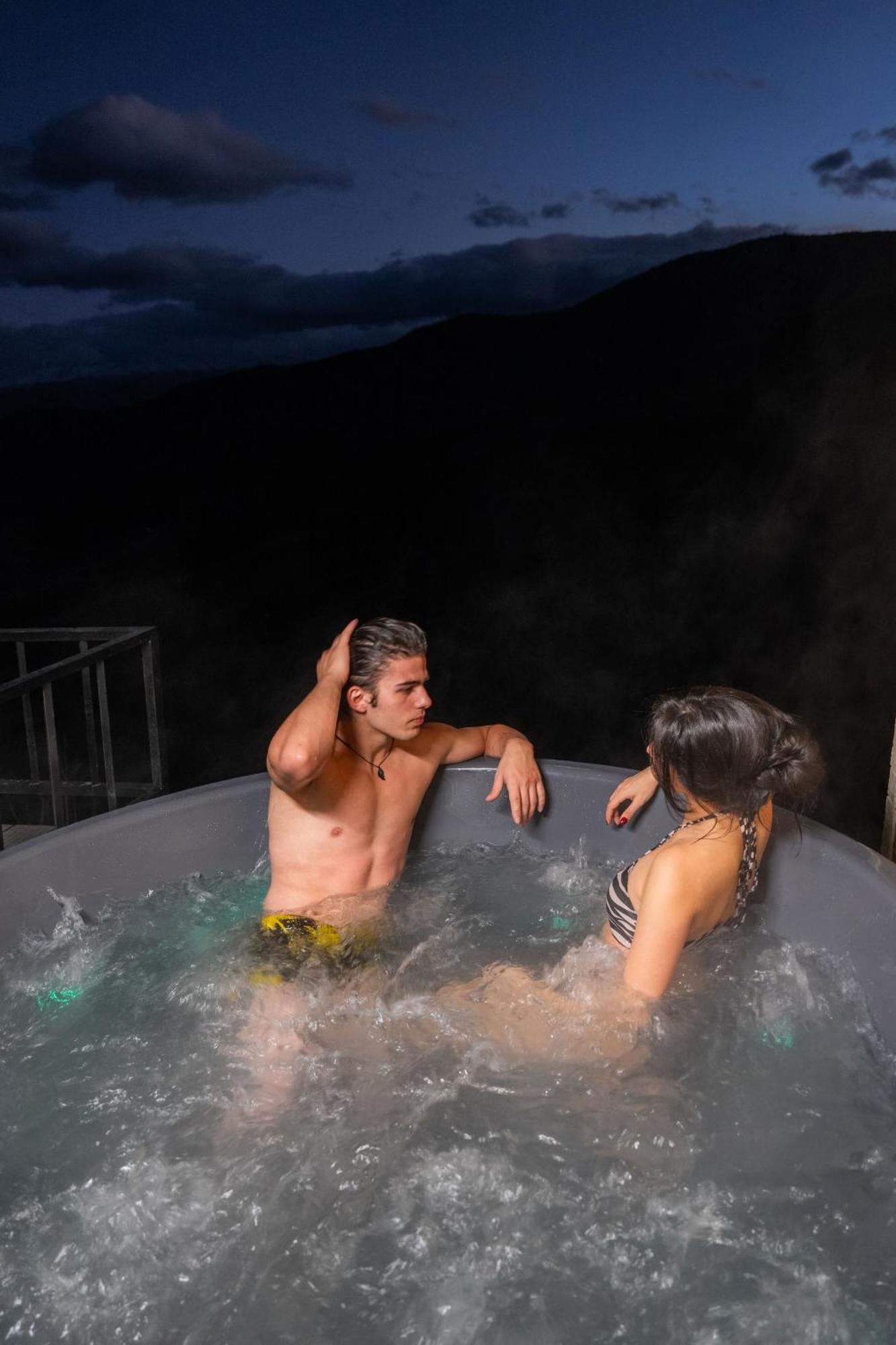King Room Spa Bath