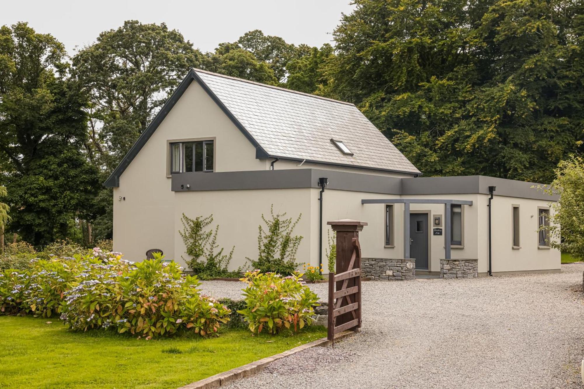 Six-Bedroom House