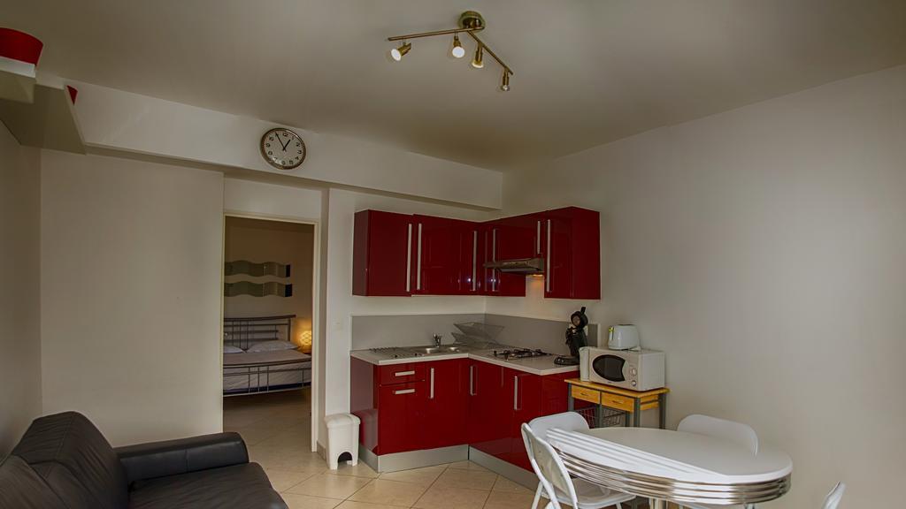 One-Bedroom Suite Ground Floor,917298262:JPEG