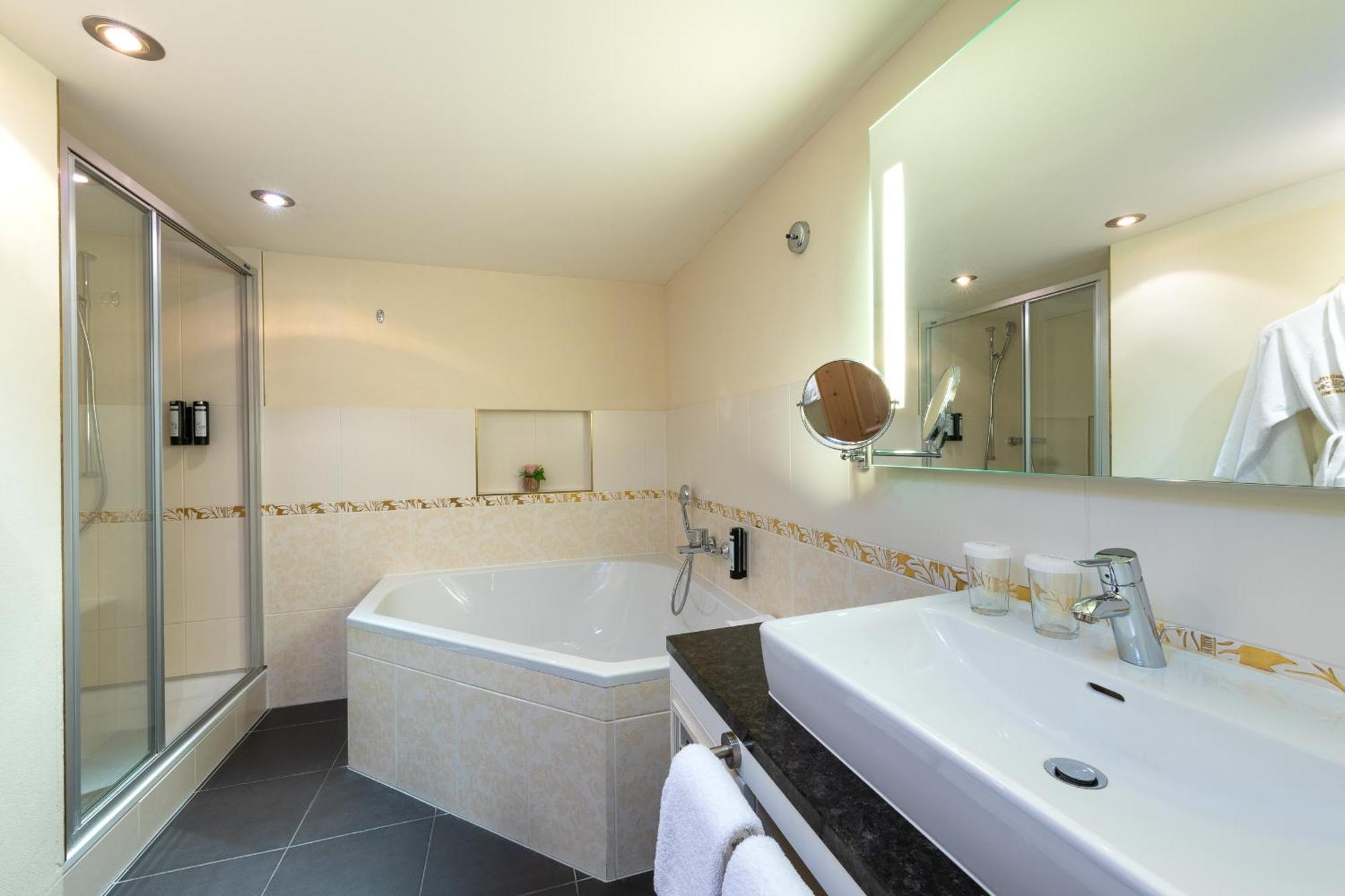Junior Suite Eiger view