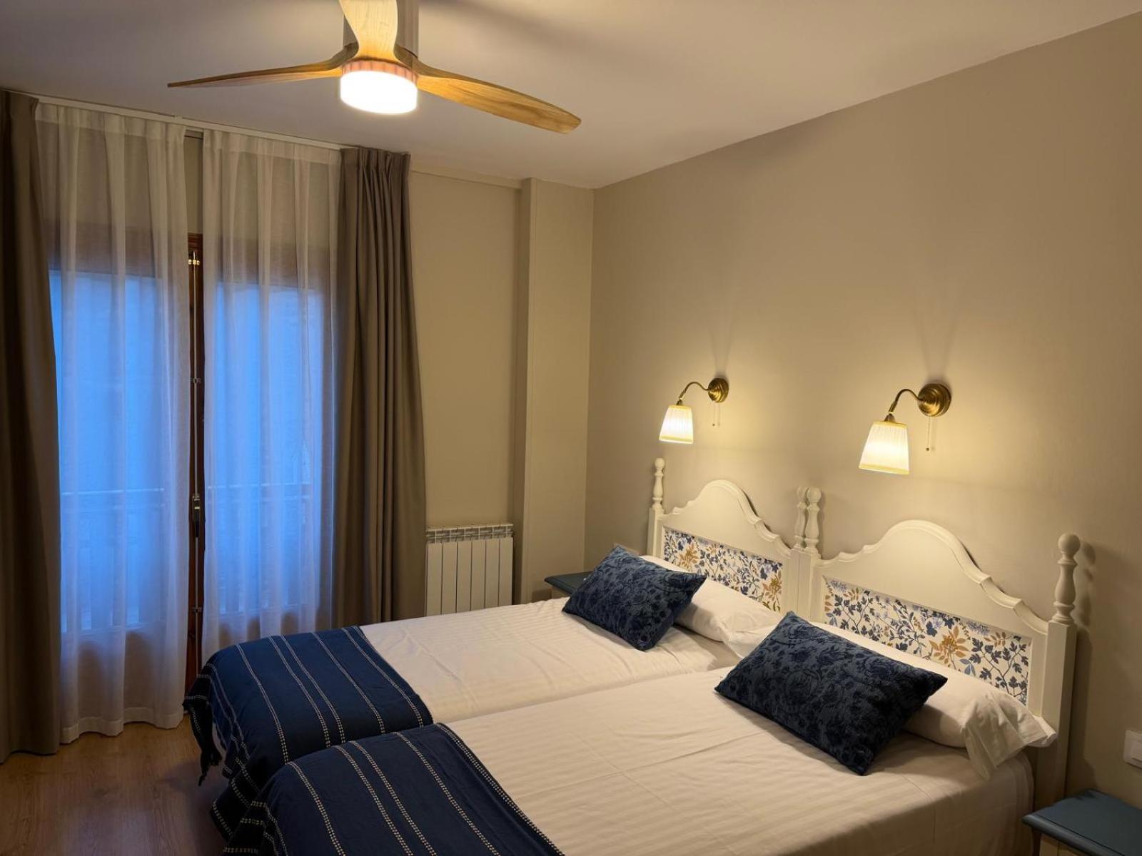 Twin Room with Terrace and Mountain View