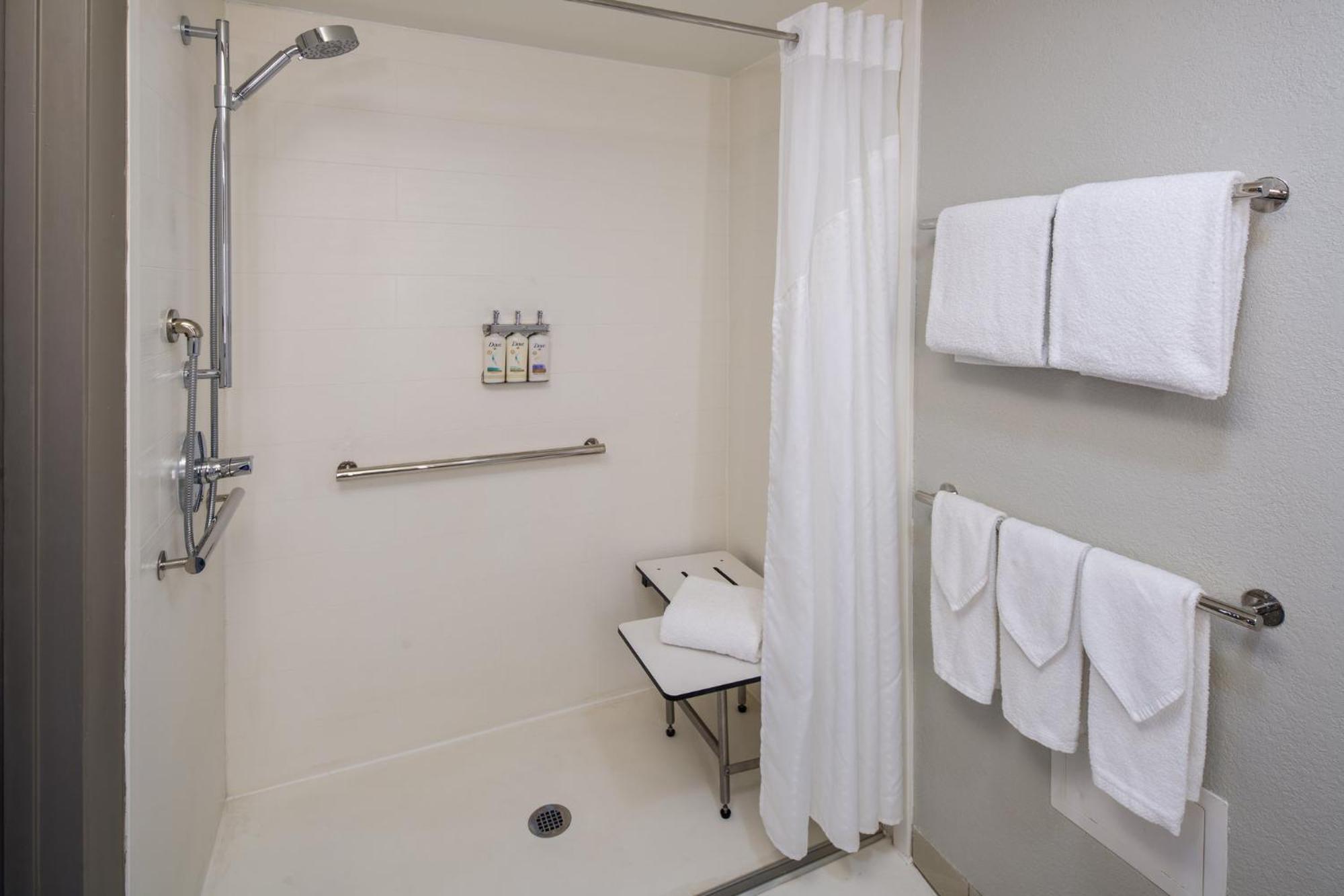 Double Suite with Roll-In Shower - Disability Access