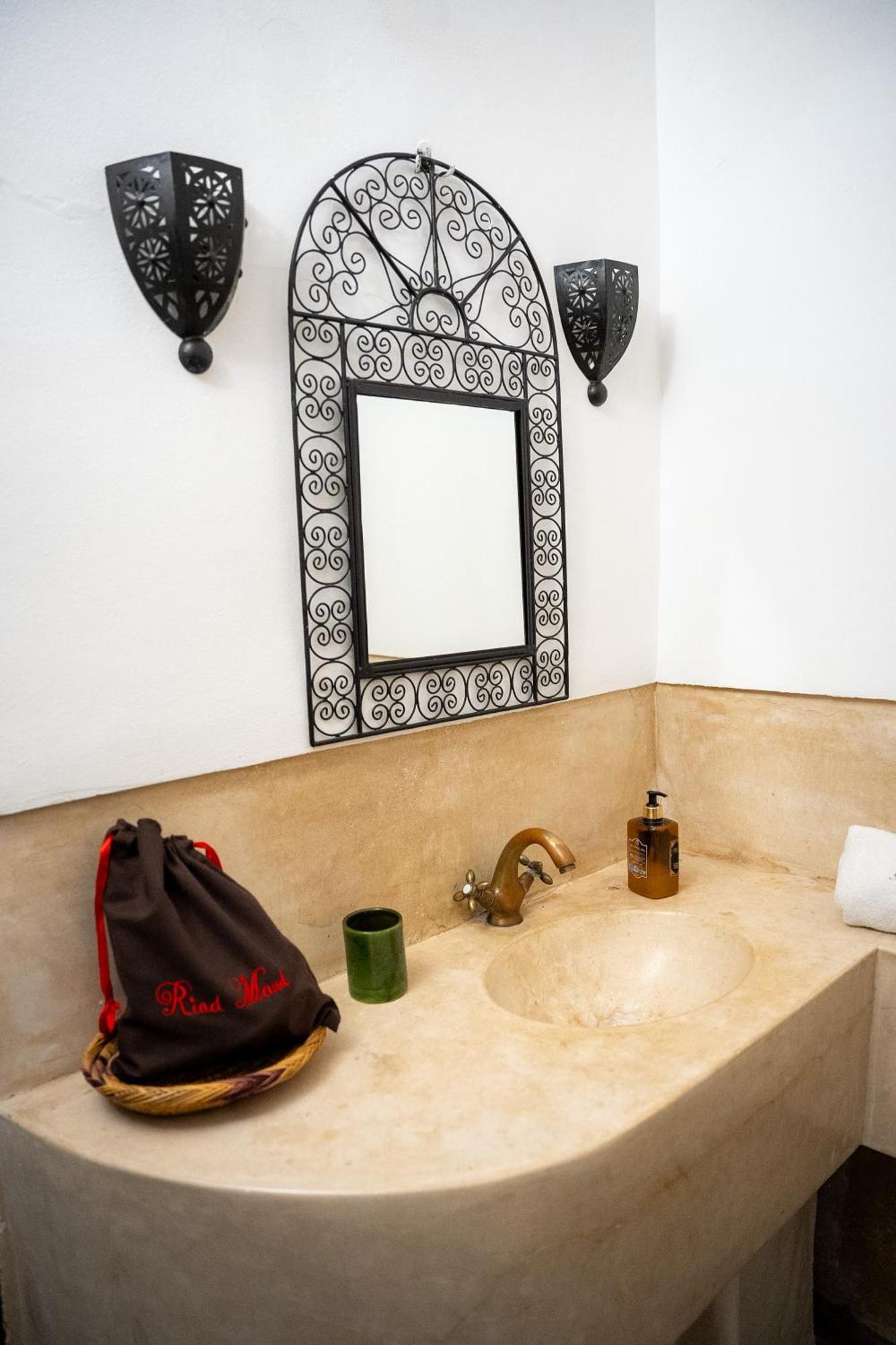 Double Room with Private Bathroom,1756450362:JPEG