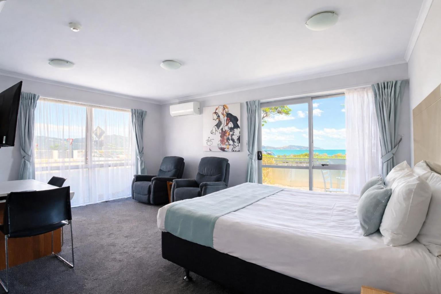King Room with Sea View