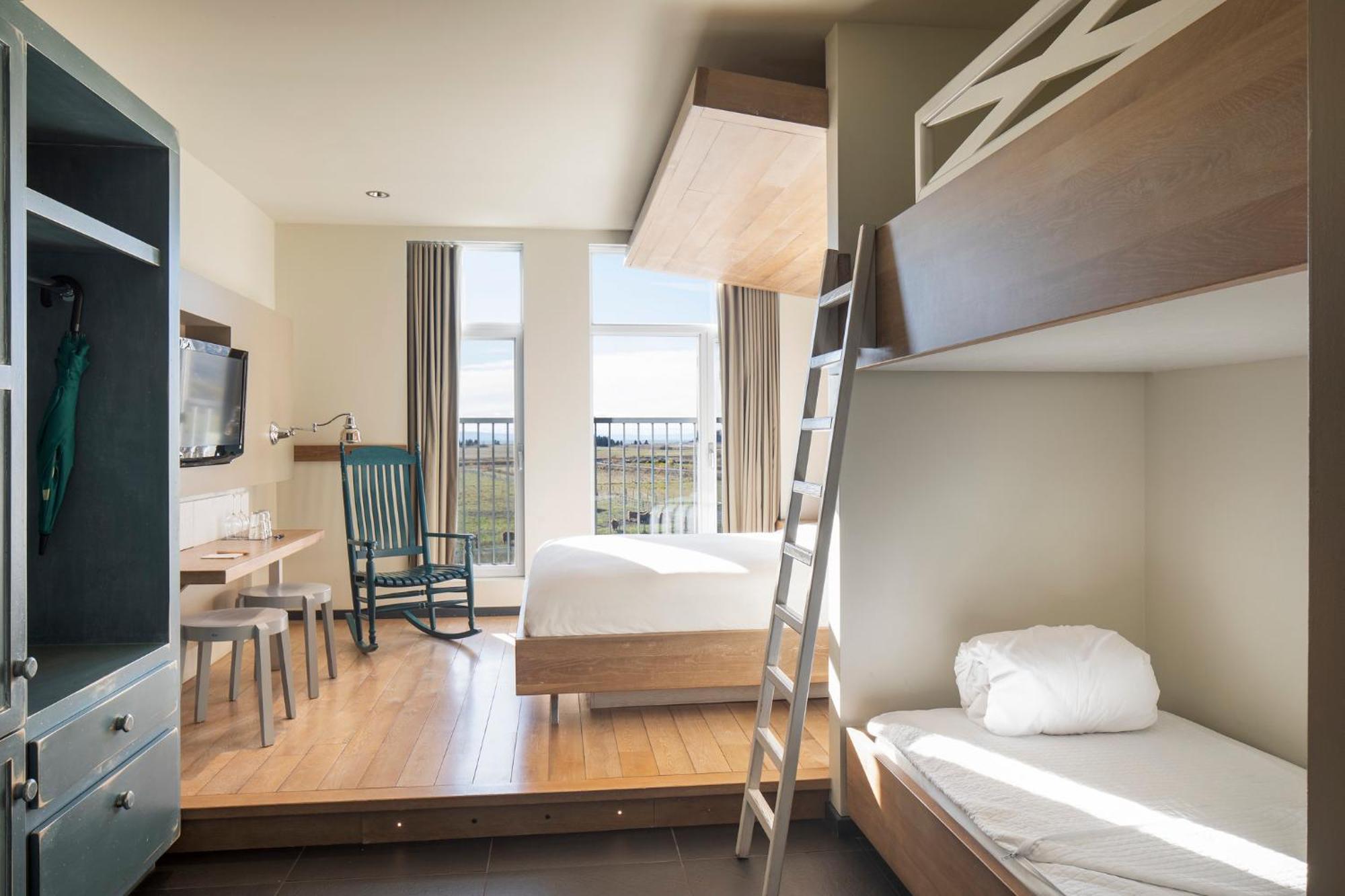 Hébergement Familial avec Vue - Bâtiment Bergerie