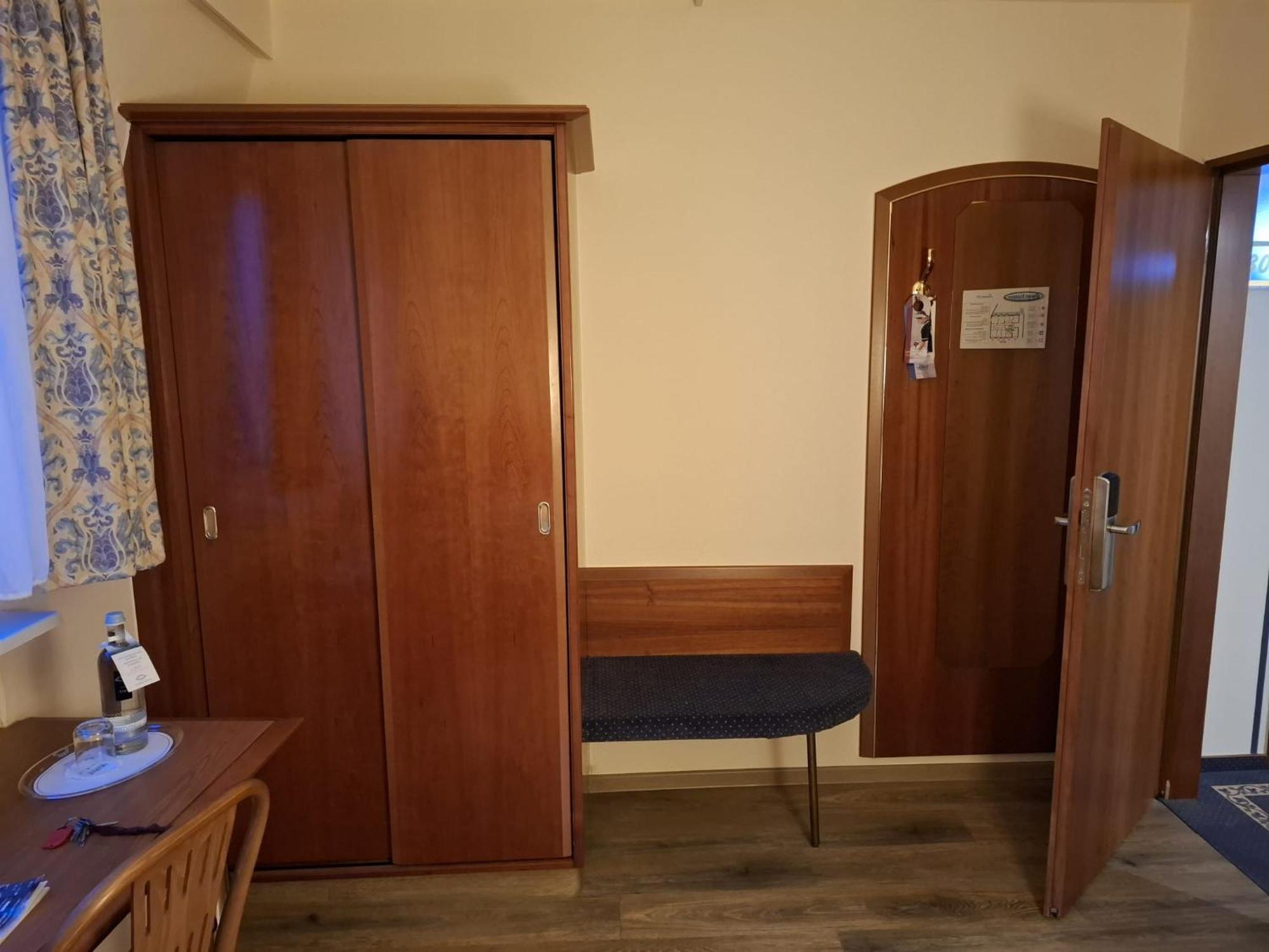 Kleines Einzelzimmer
