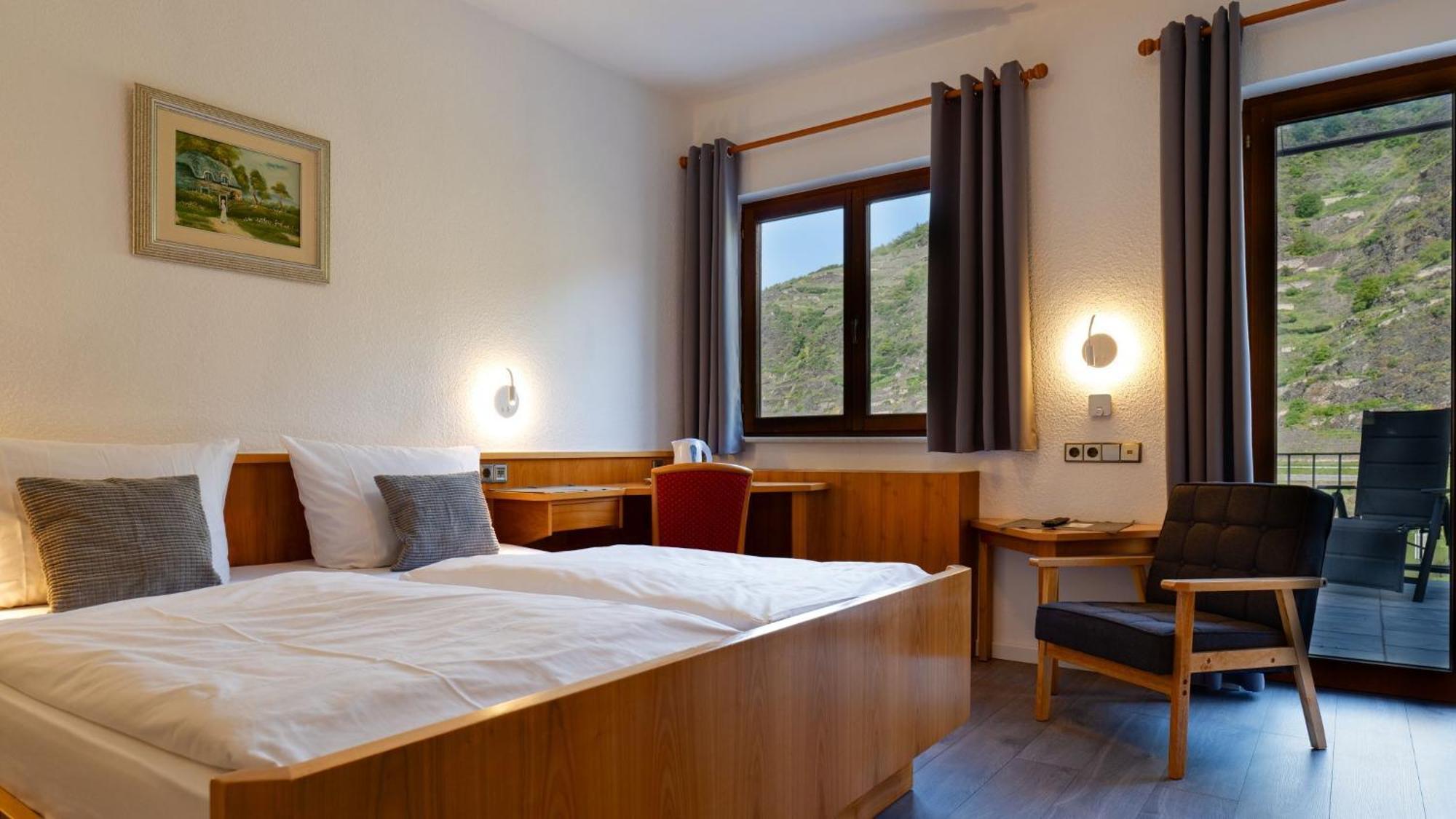 Doppelzimmer mit Balkon