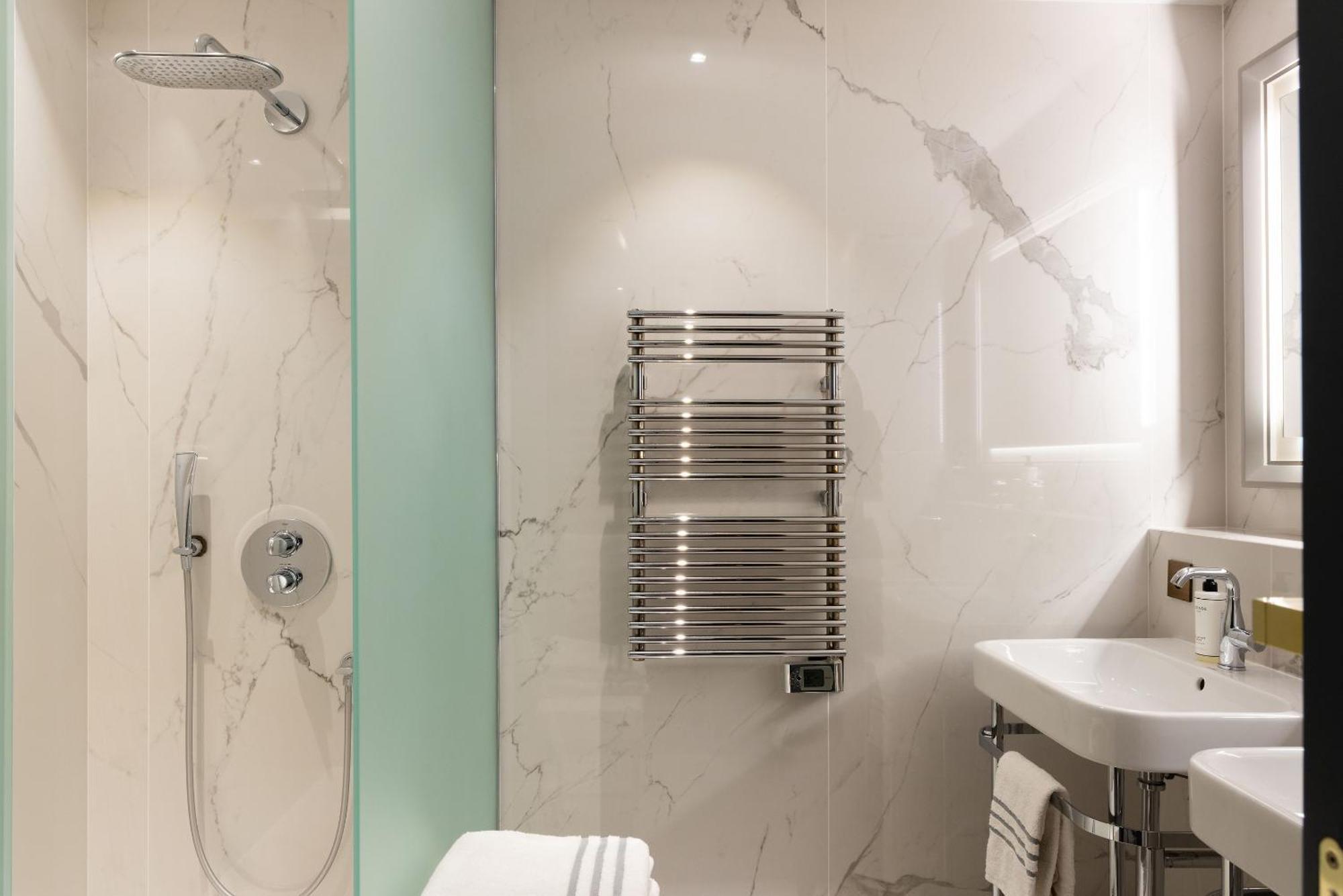 Executive Triple Room