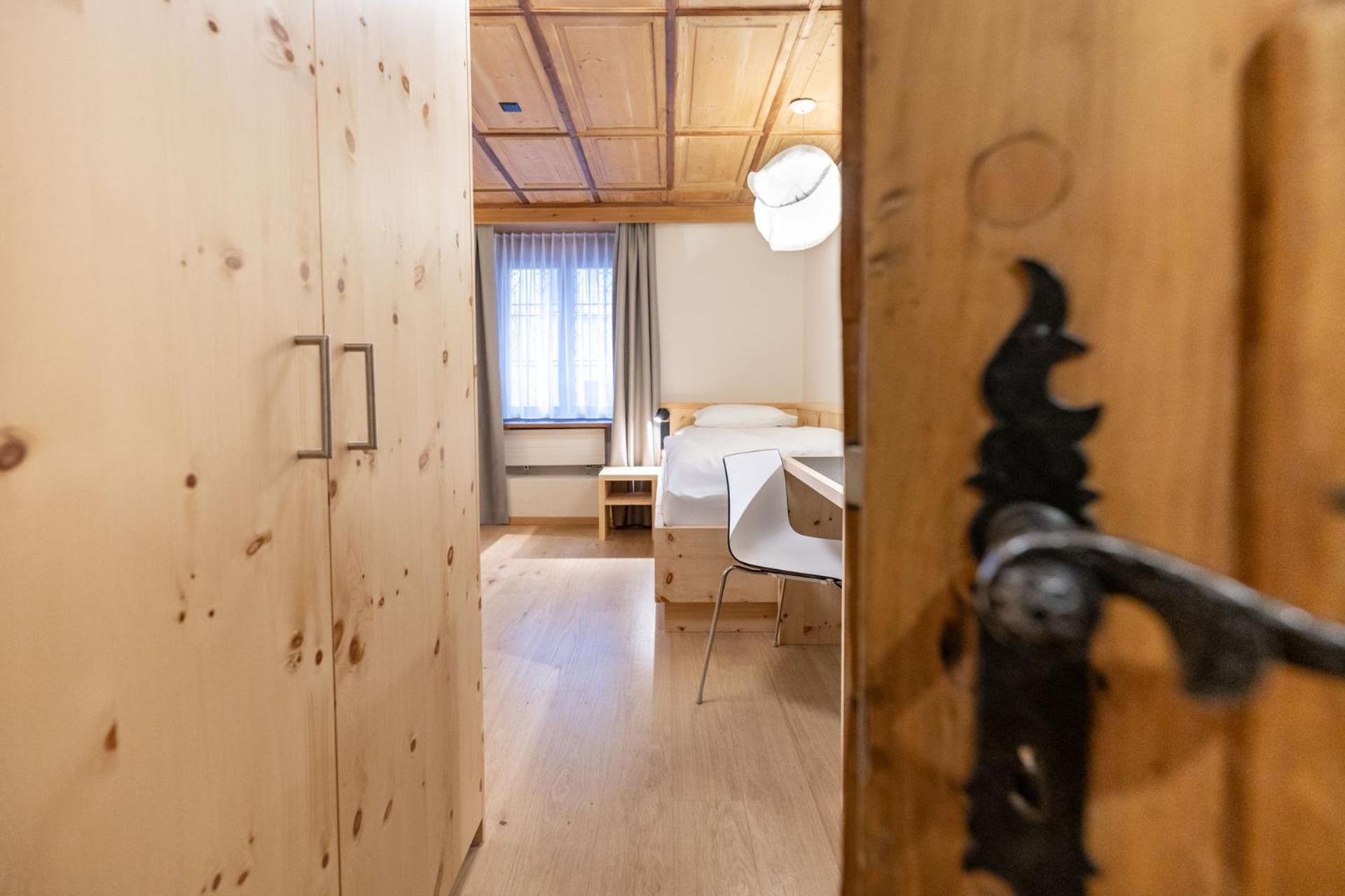 Economy Twin Room separate beds