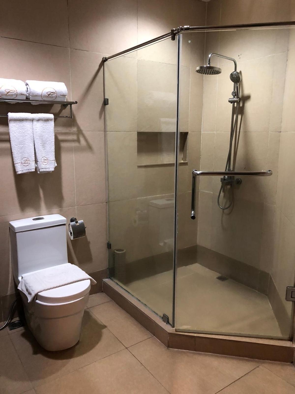 Superior Lake View Room,1756518482:JPEG