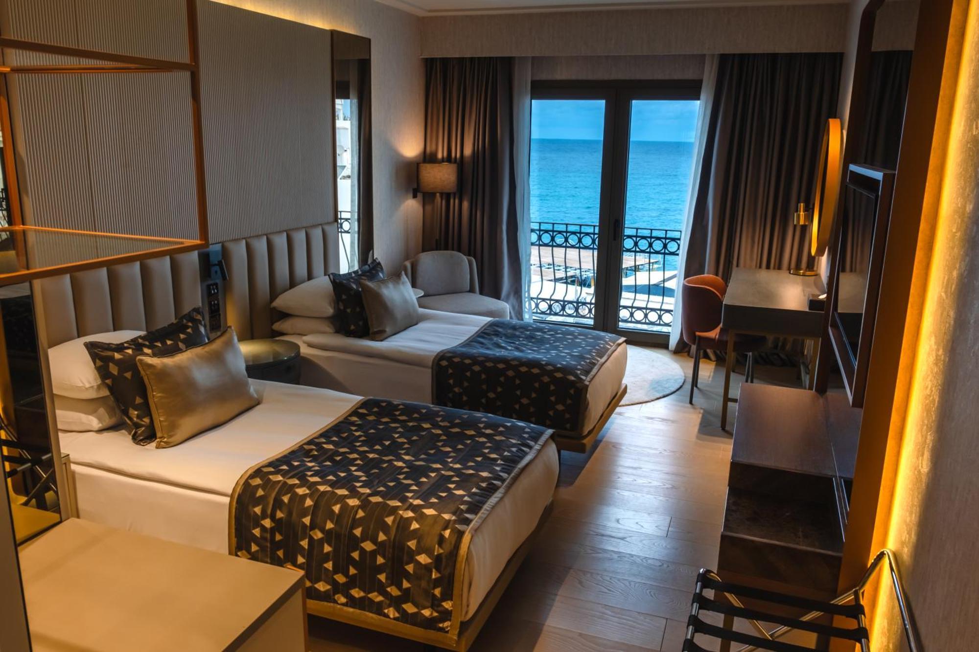 Standard Double or Twin Room Sea View
