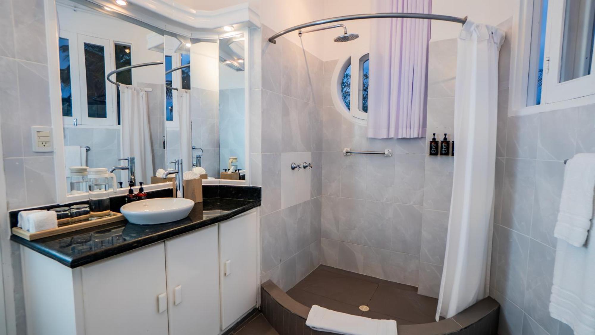 Superior Double or Twin Room with Garden View