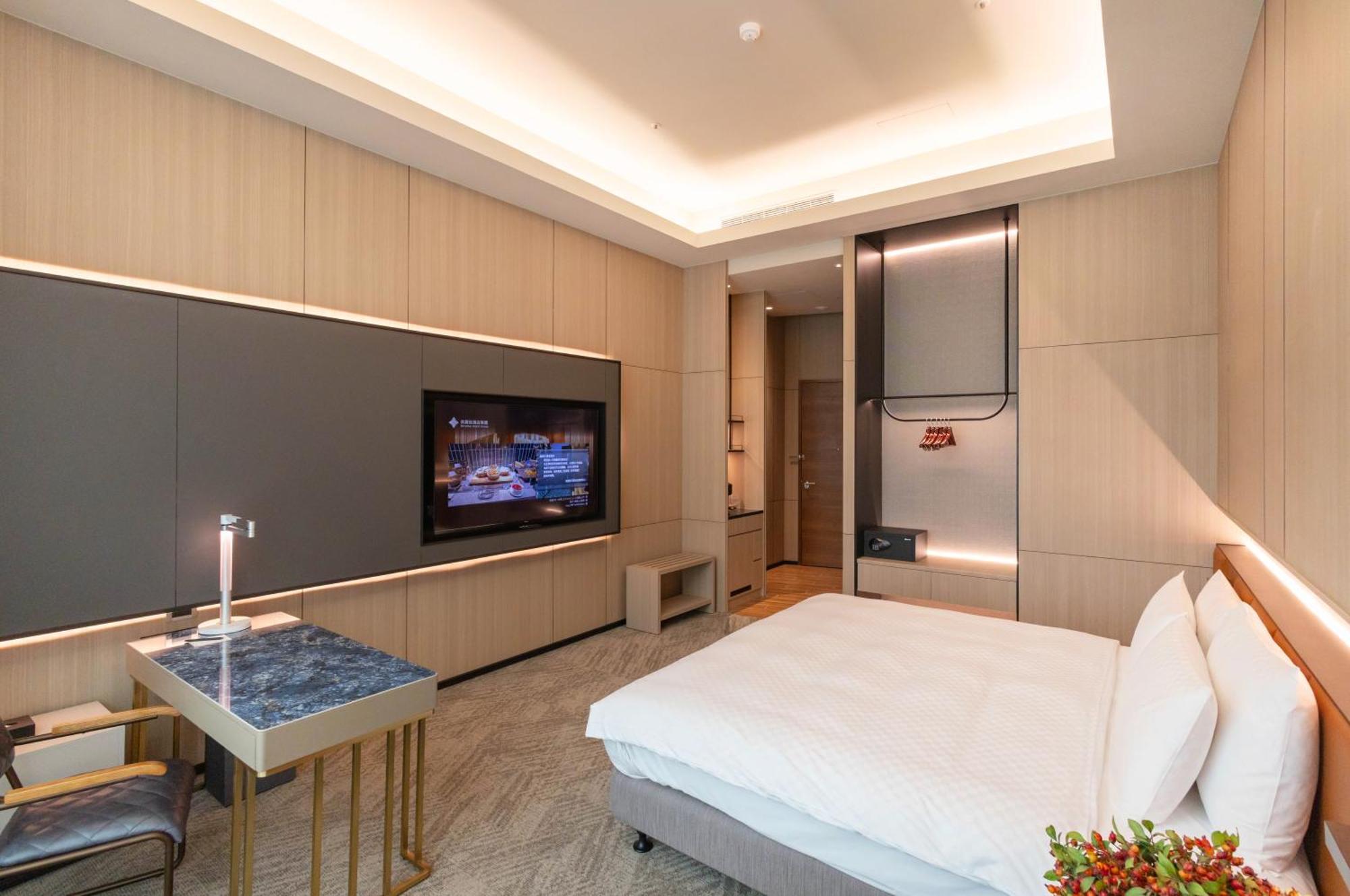 Elite Executive Single Room,1756539274:JPEG