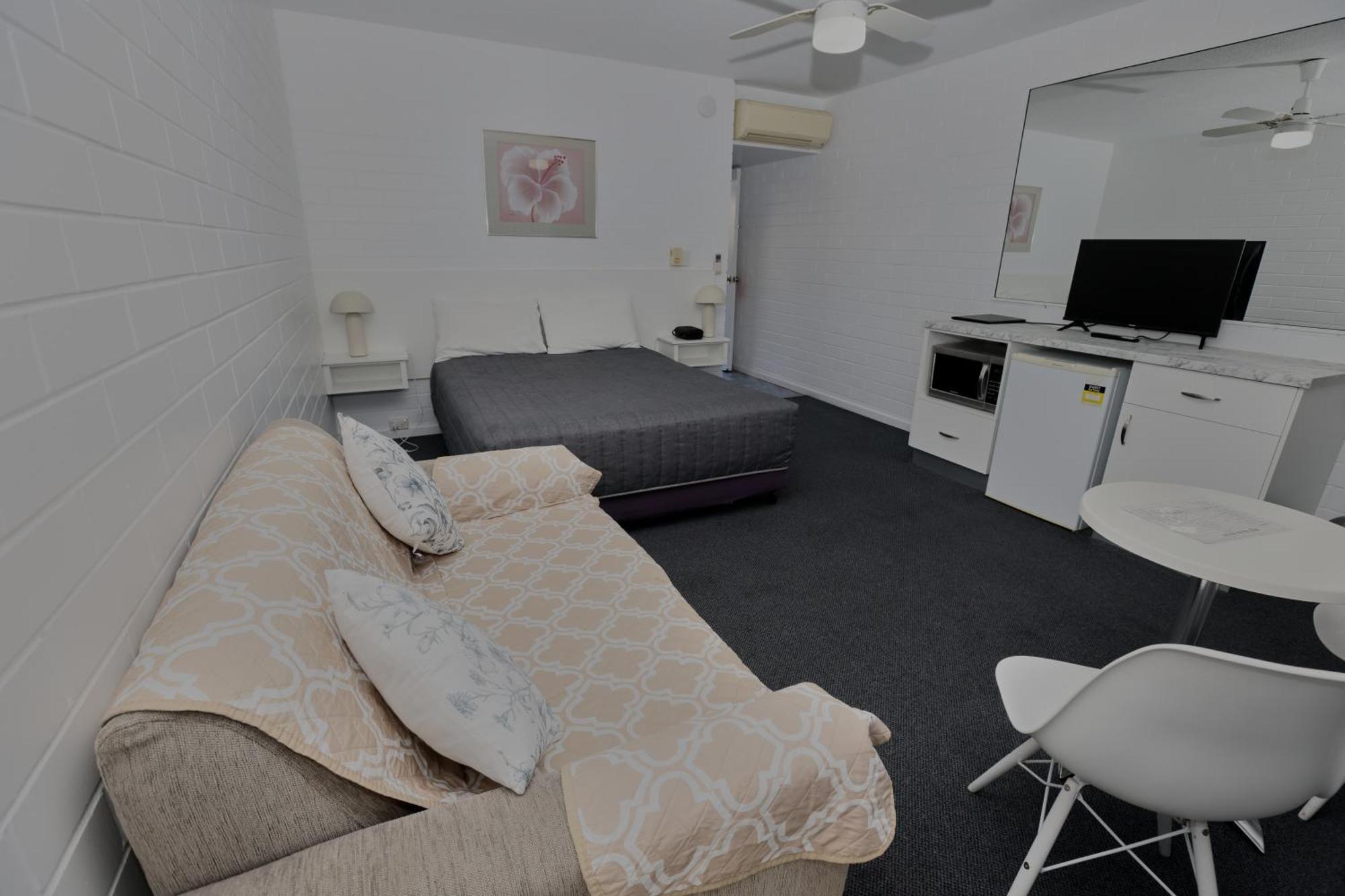 Queen Room - Disability Access