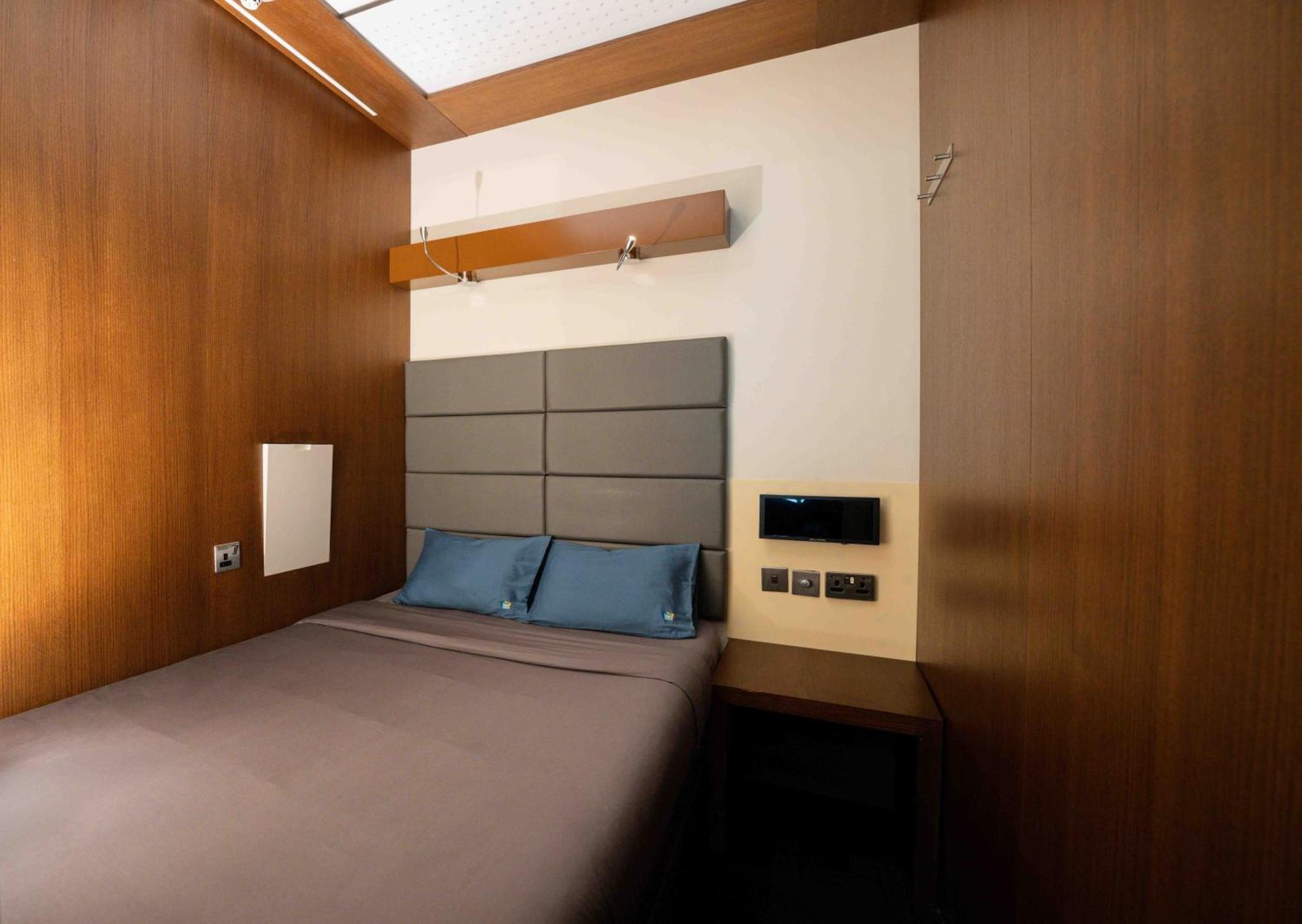 Double Cabin – 8 Hour from 2300-0700 hrs 11pm-7am
