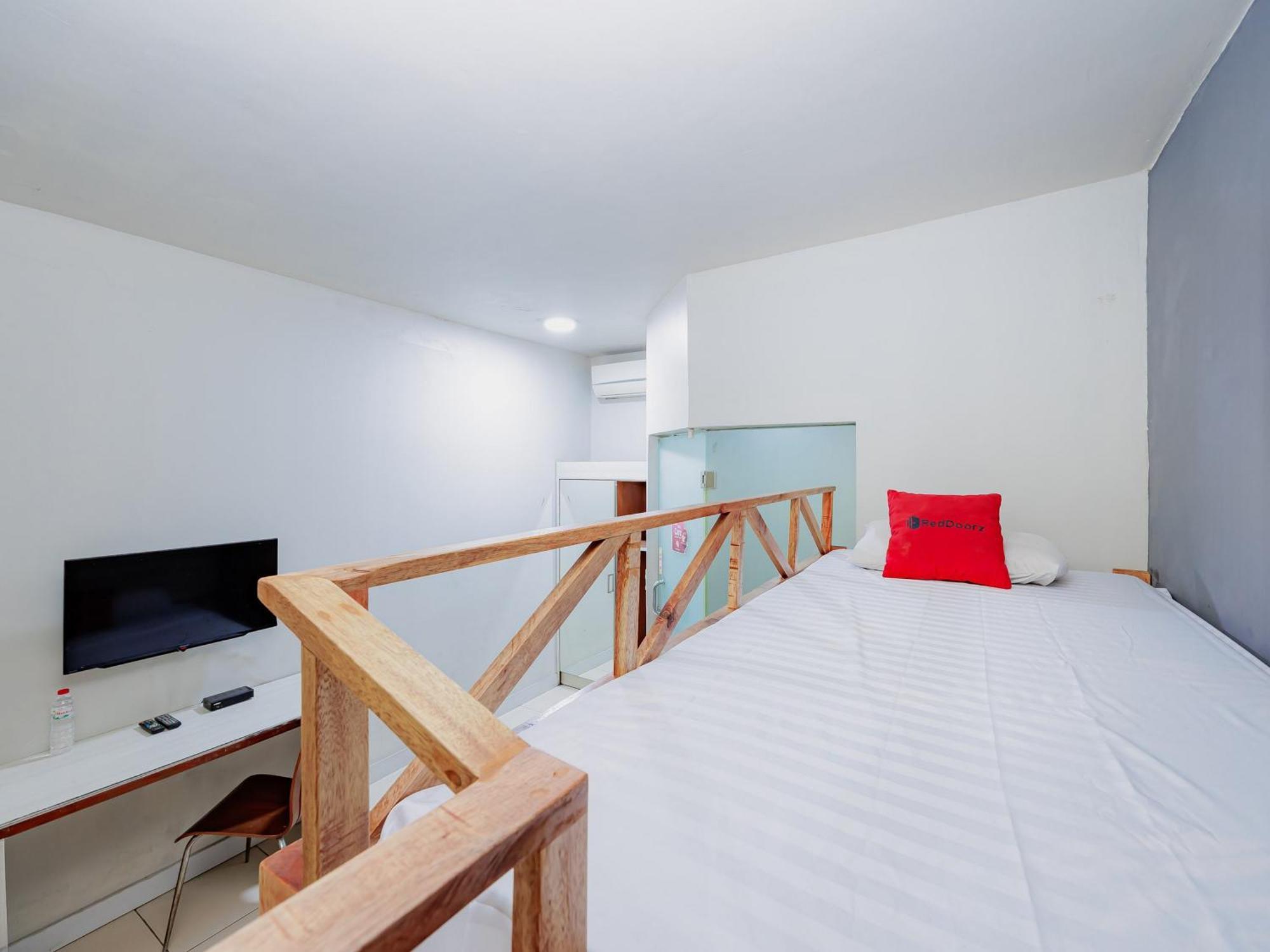 Kamar RedDoorz Double