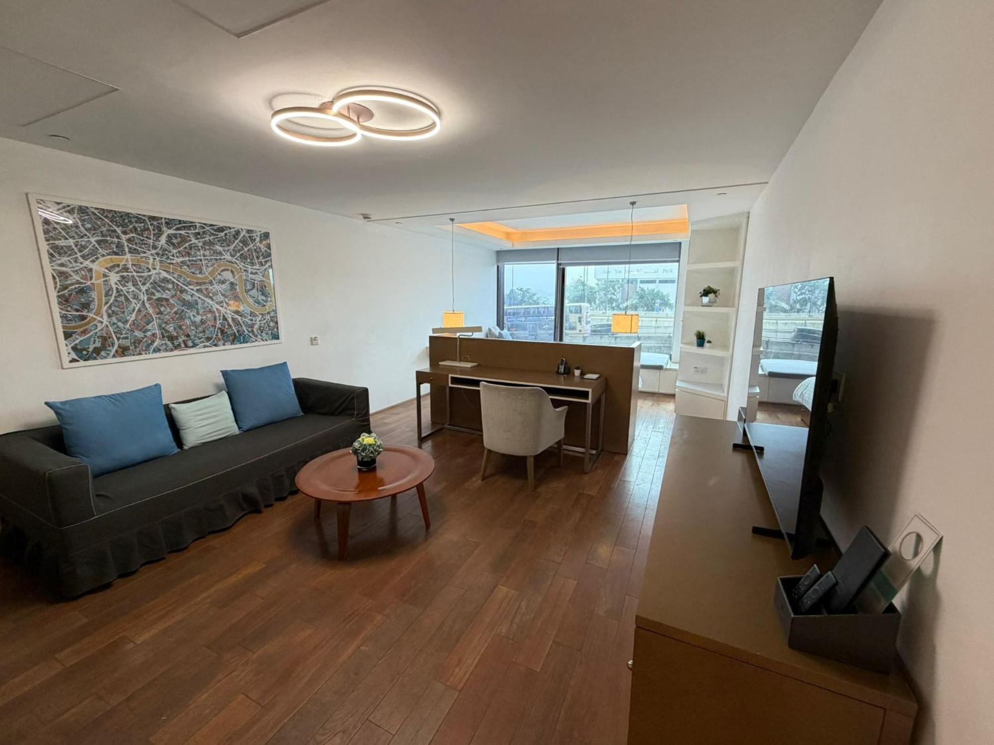 Wooden Countyard Suite