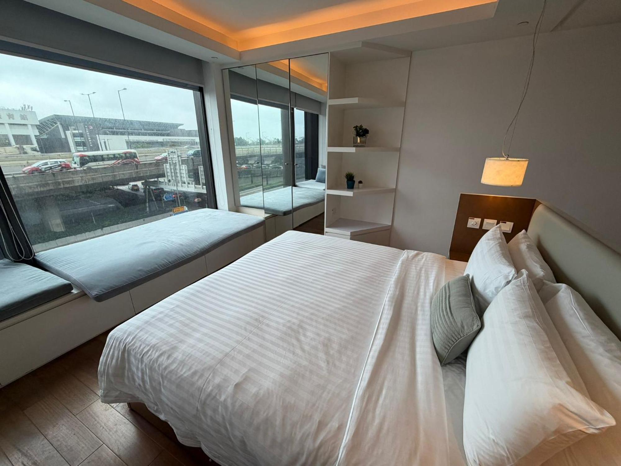 Wooden Countyard Suite