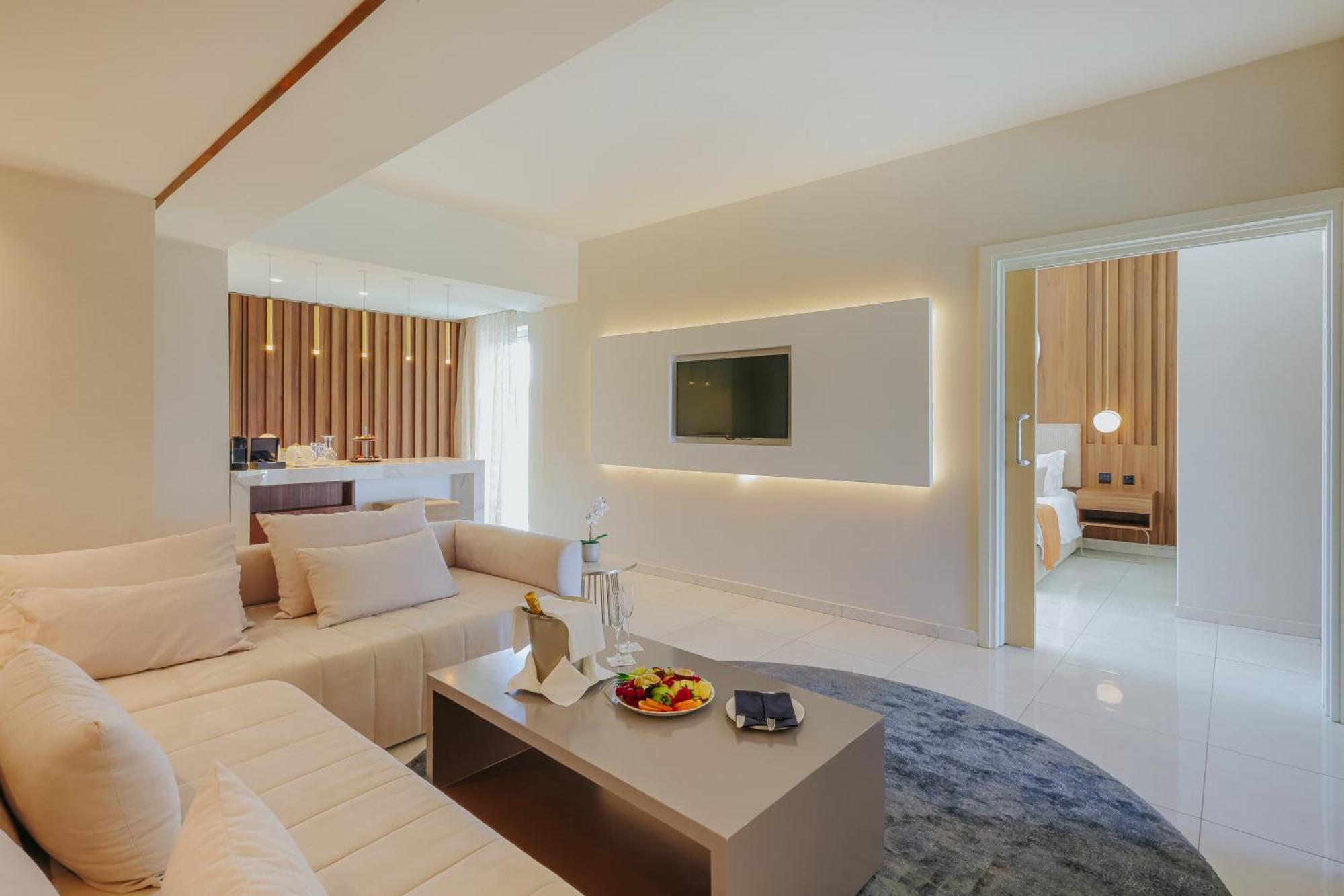 The Blu Suite Sea View