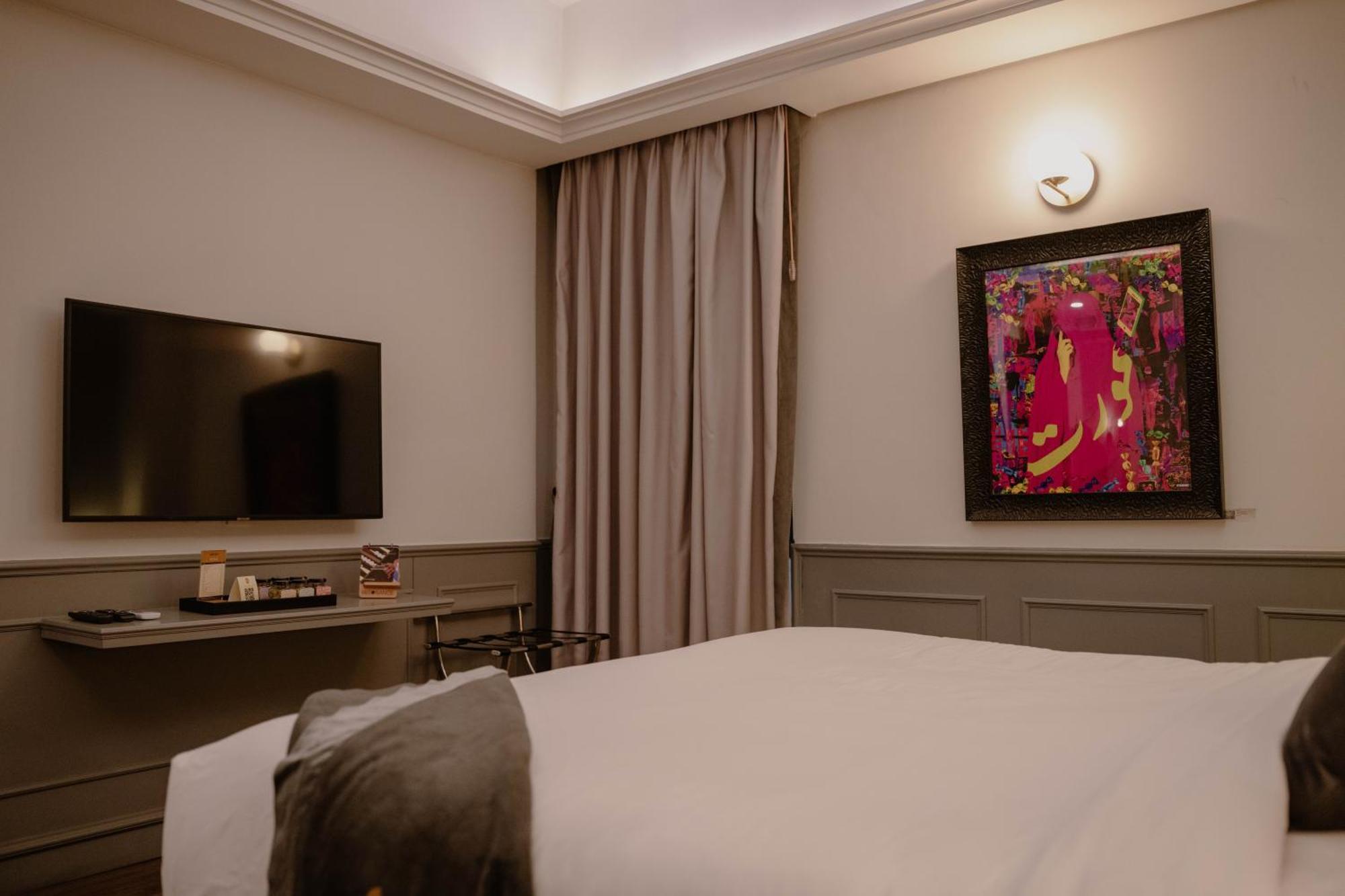 Ambiance One Bedroom Suite