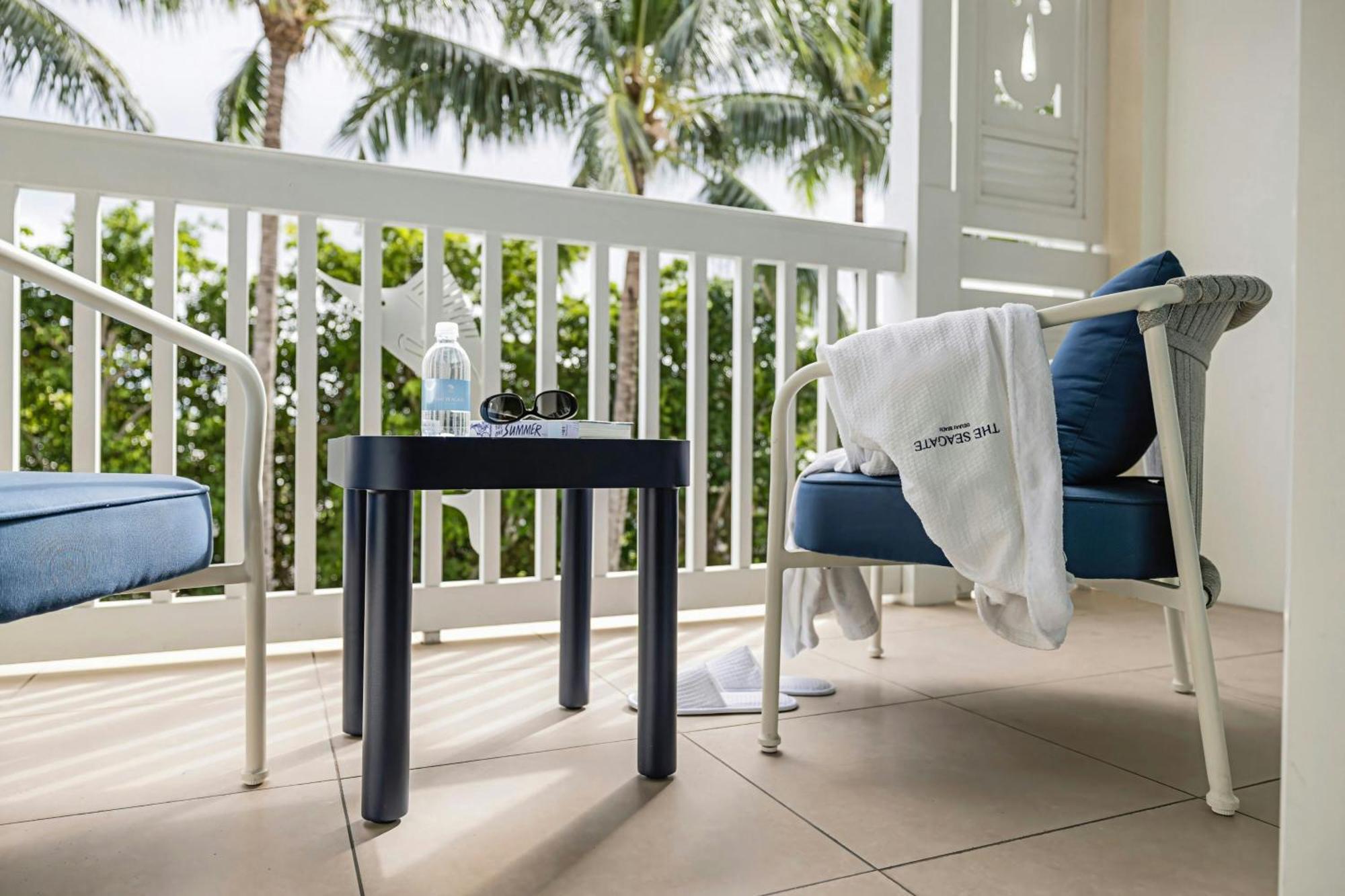 King Room Balcony Pool View