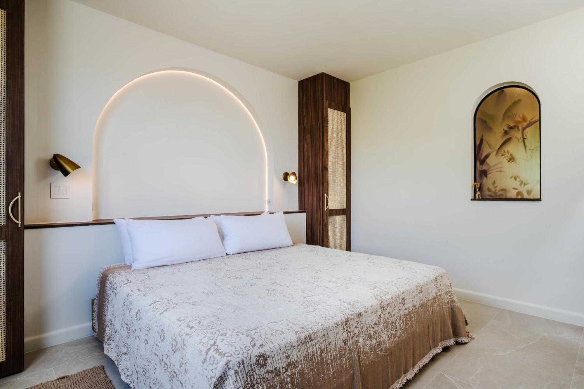 Doppelzimmer mit Balkon und Meerblick