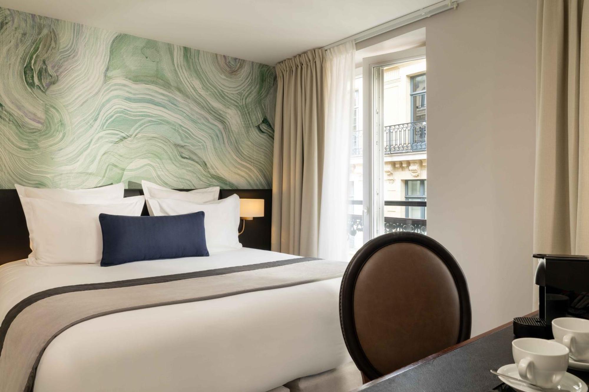 Chambre Deluxe Double ou Lits Jumeaux