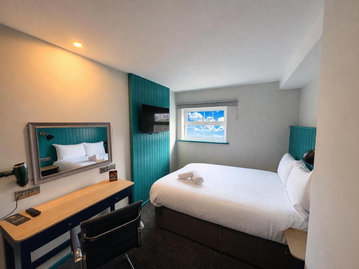 Standard Single Room