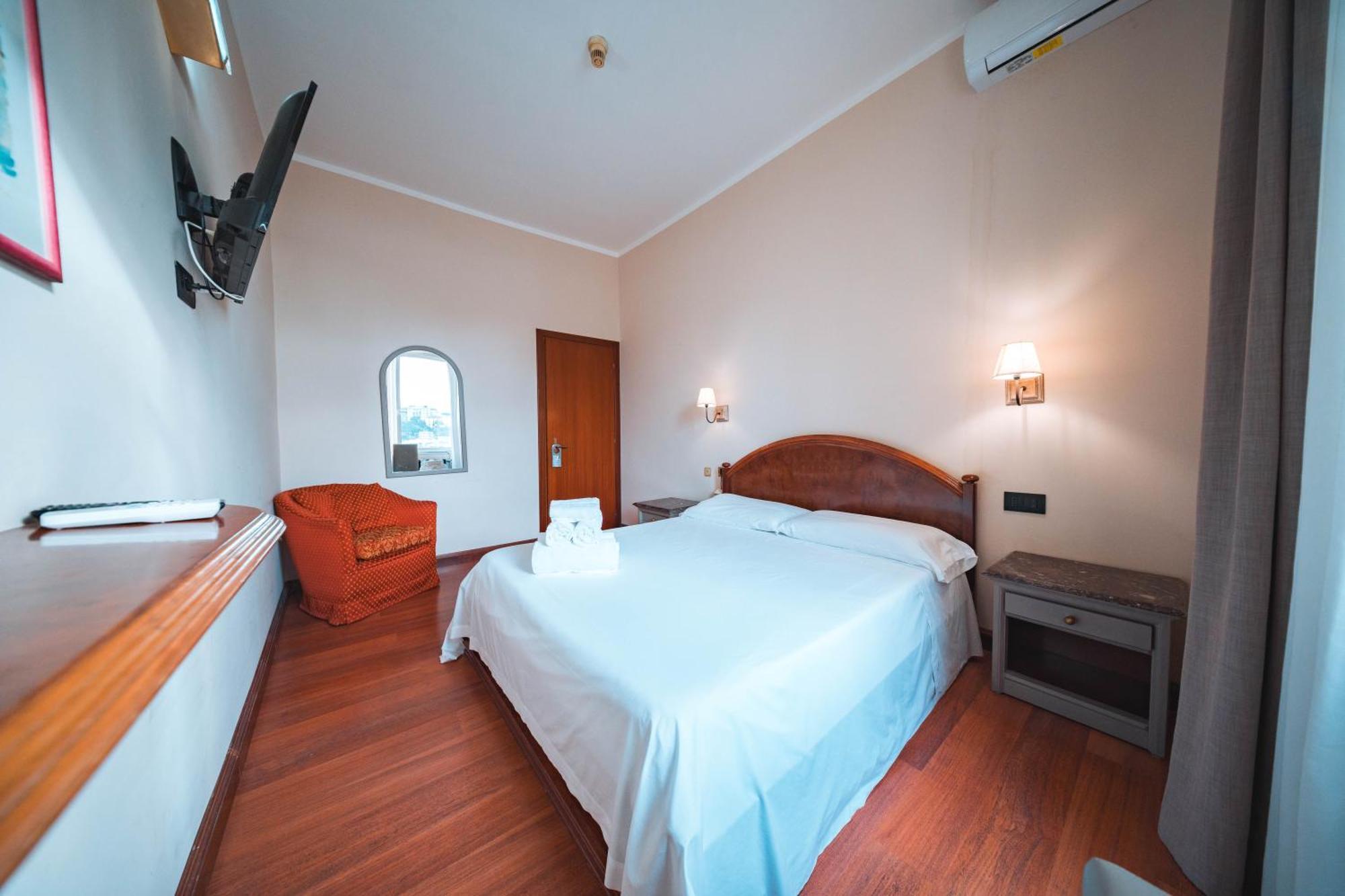Dreibettzimmer am Meer