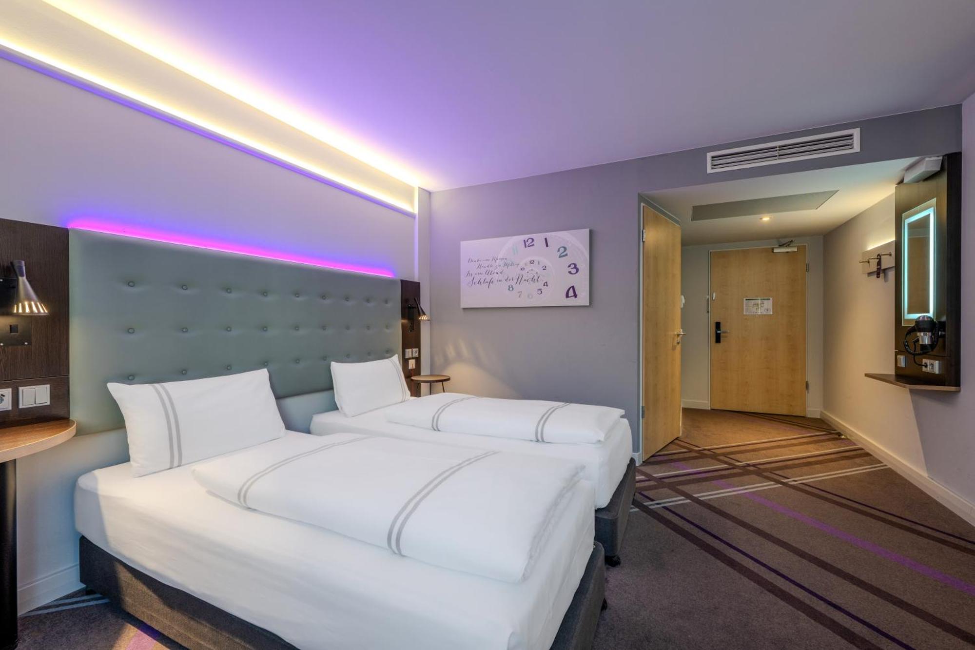 Double Room barrier,1772890199:JPEG