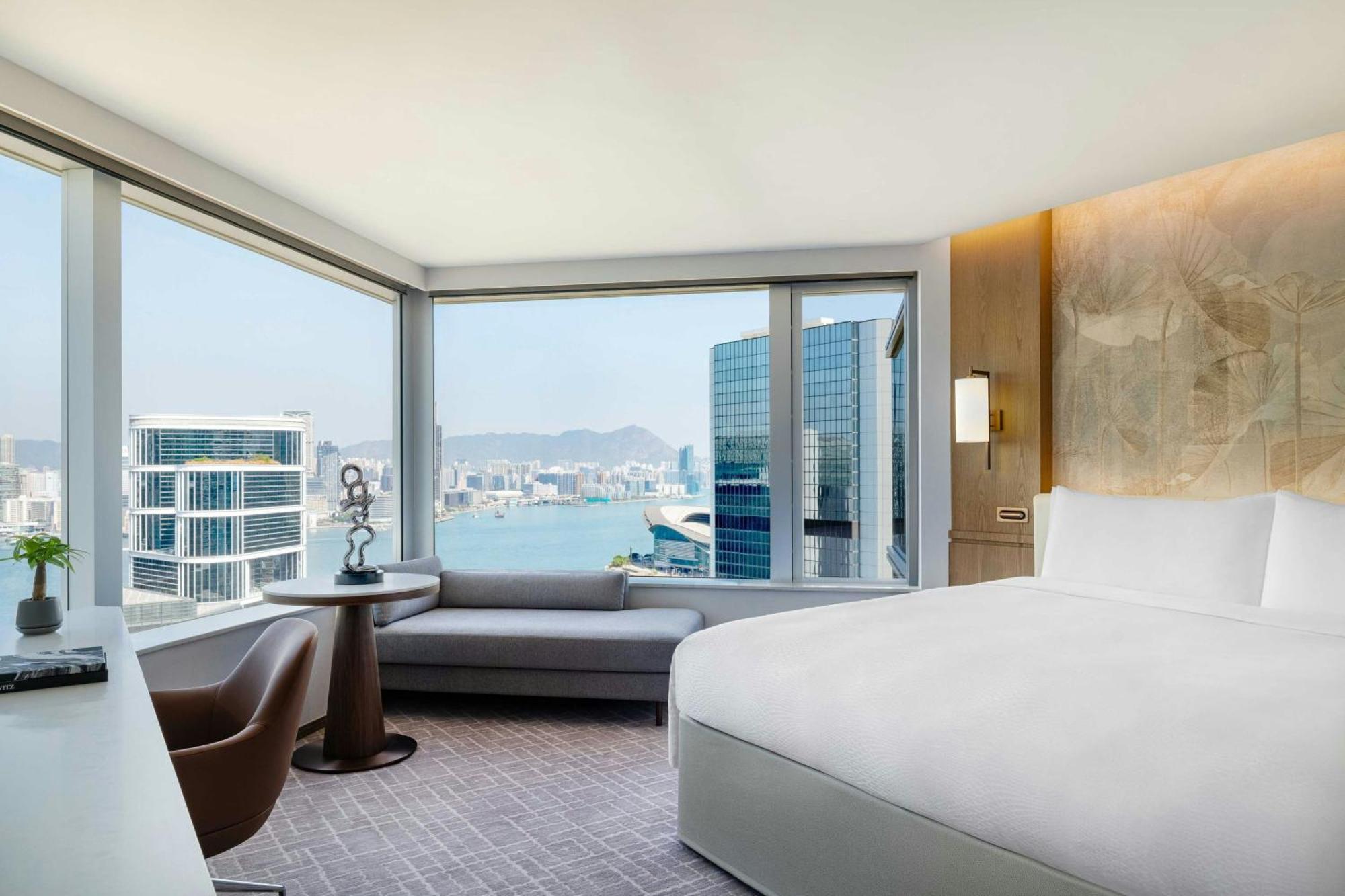 Infinity King Room Harbor view