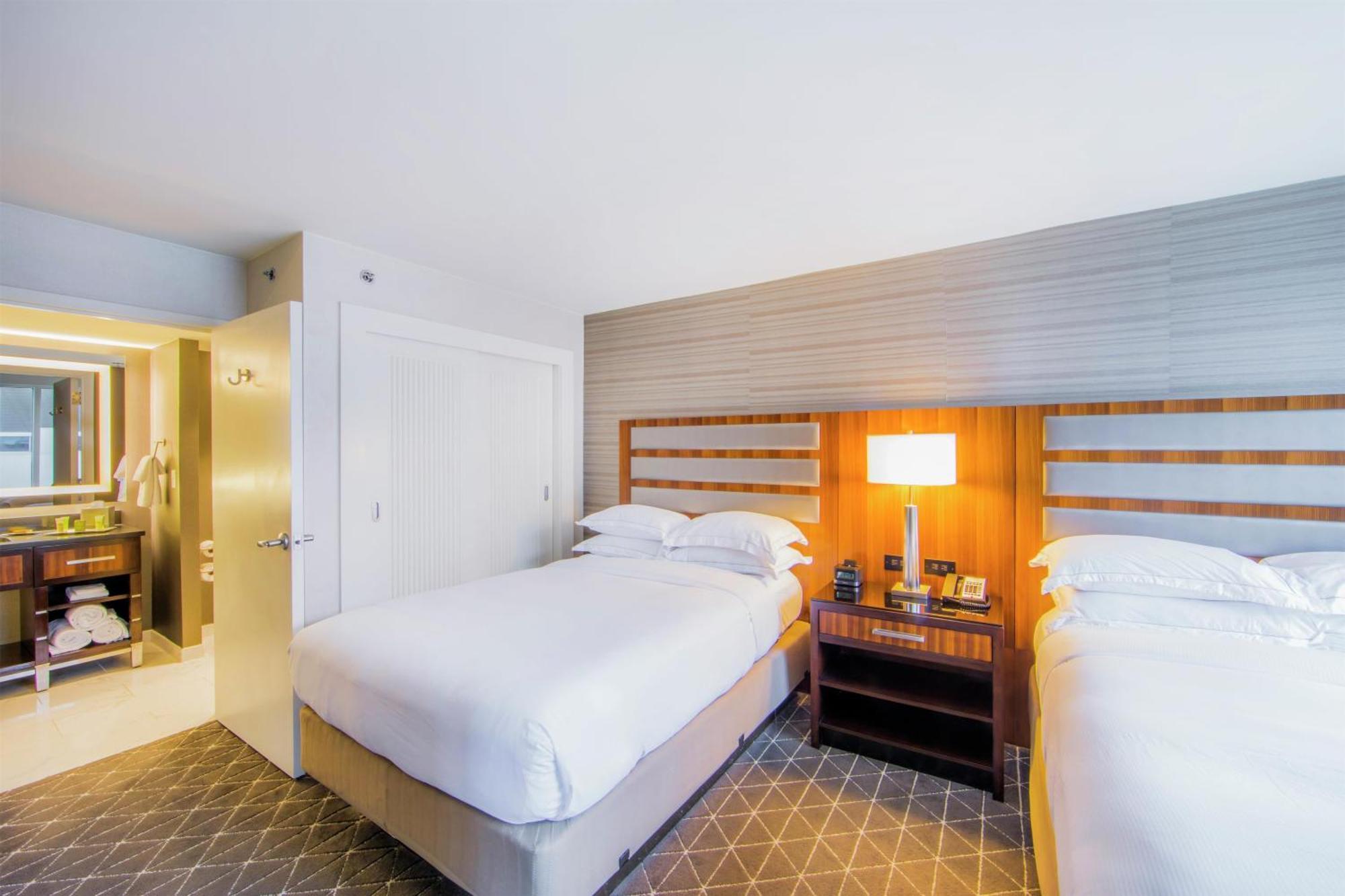 Suite met 1 Slaapkamer en 2 Tweepersoonsbedden