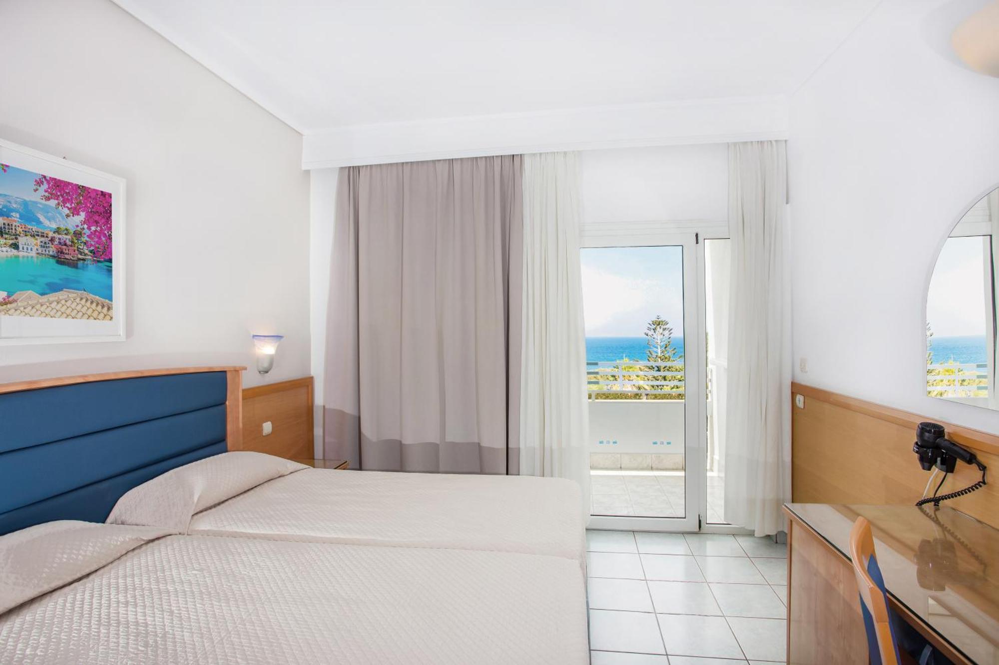 Twin Room with Sea View