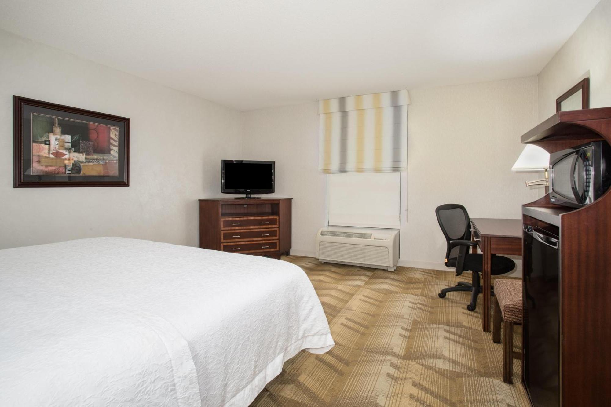 King Room - Non-Smoking
