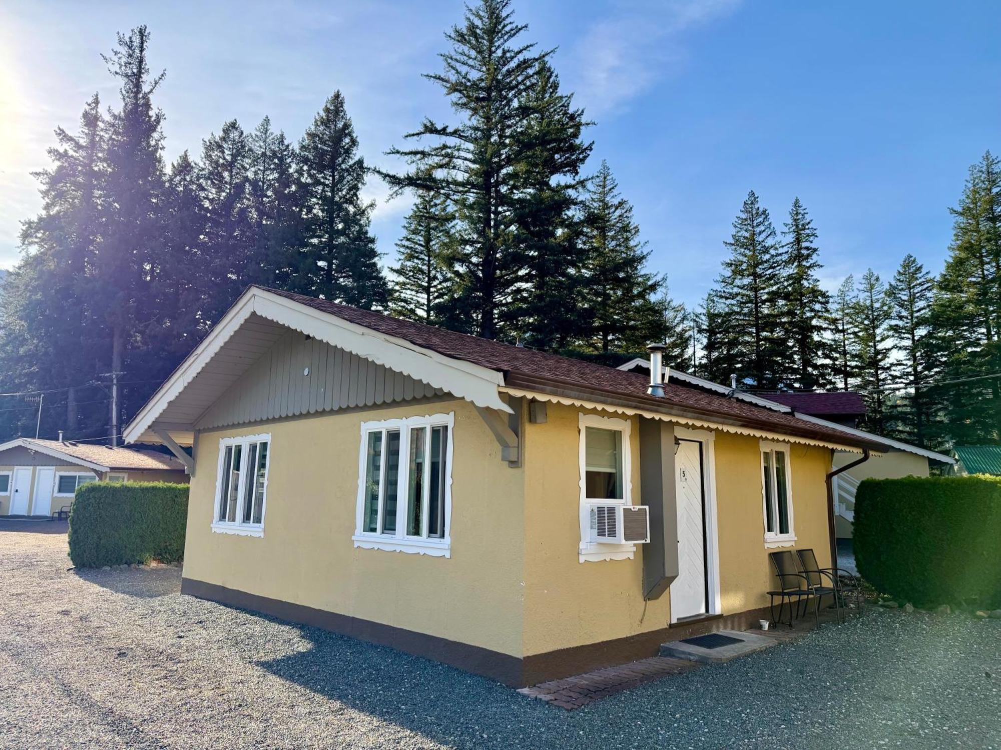 One-Bedroom Chalet