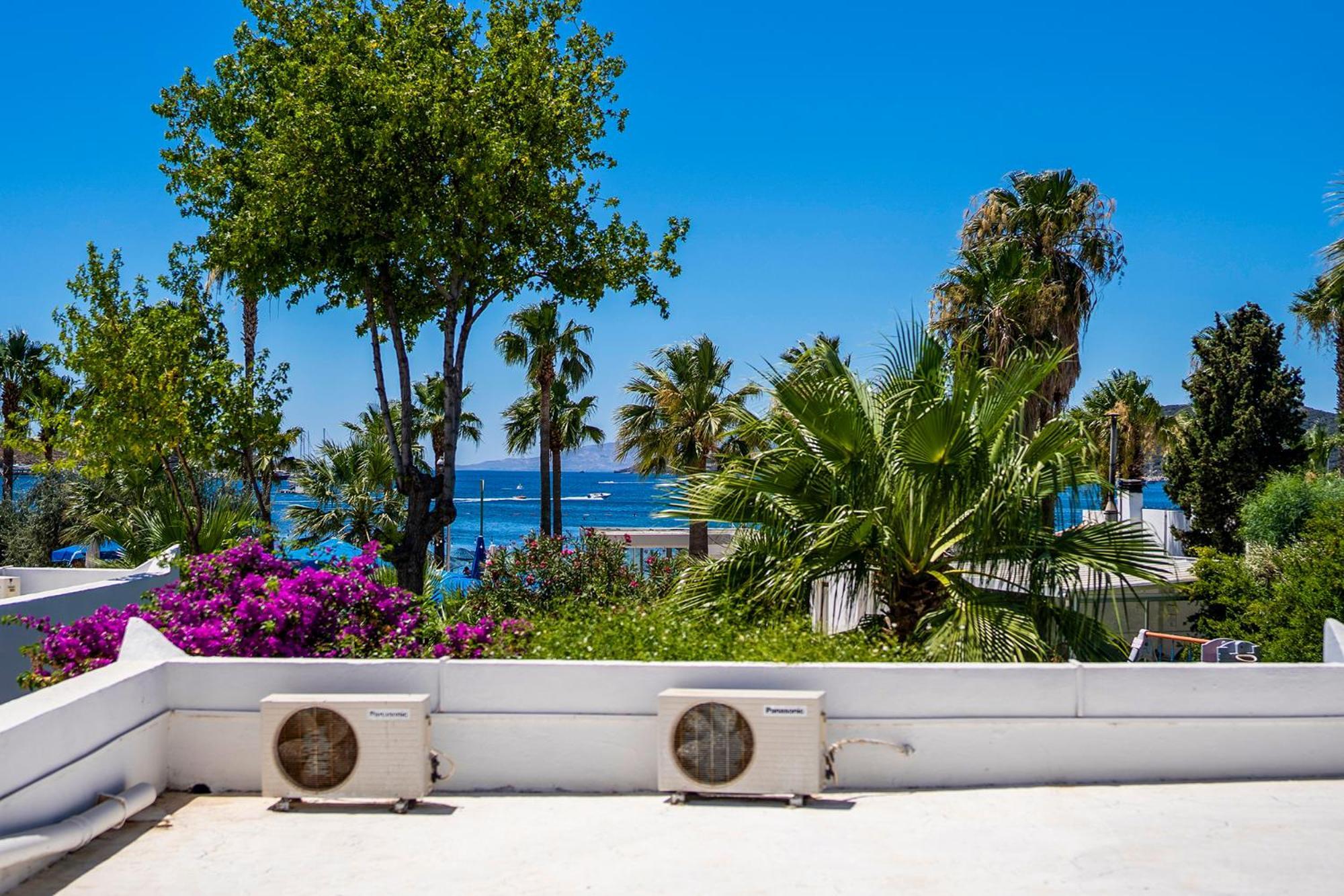 Standard Double or Twin Room Sea View