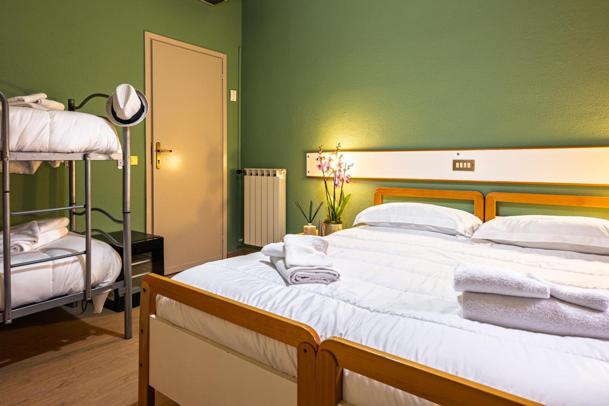 Economy Quadruple Room