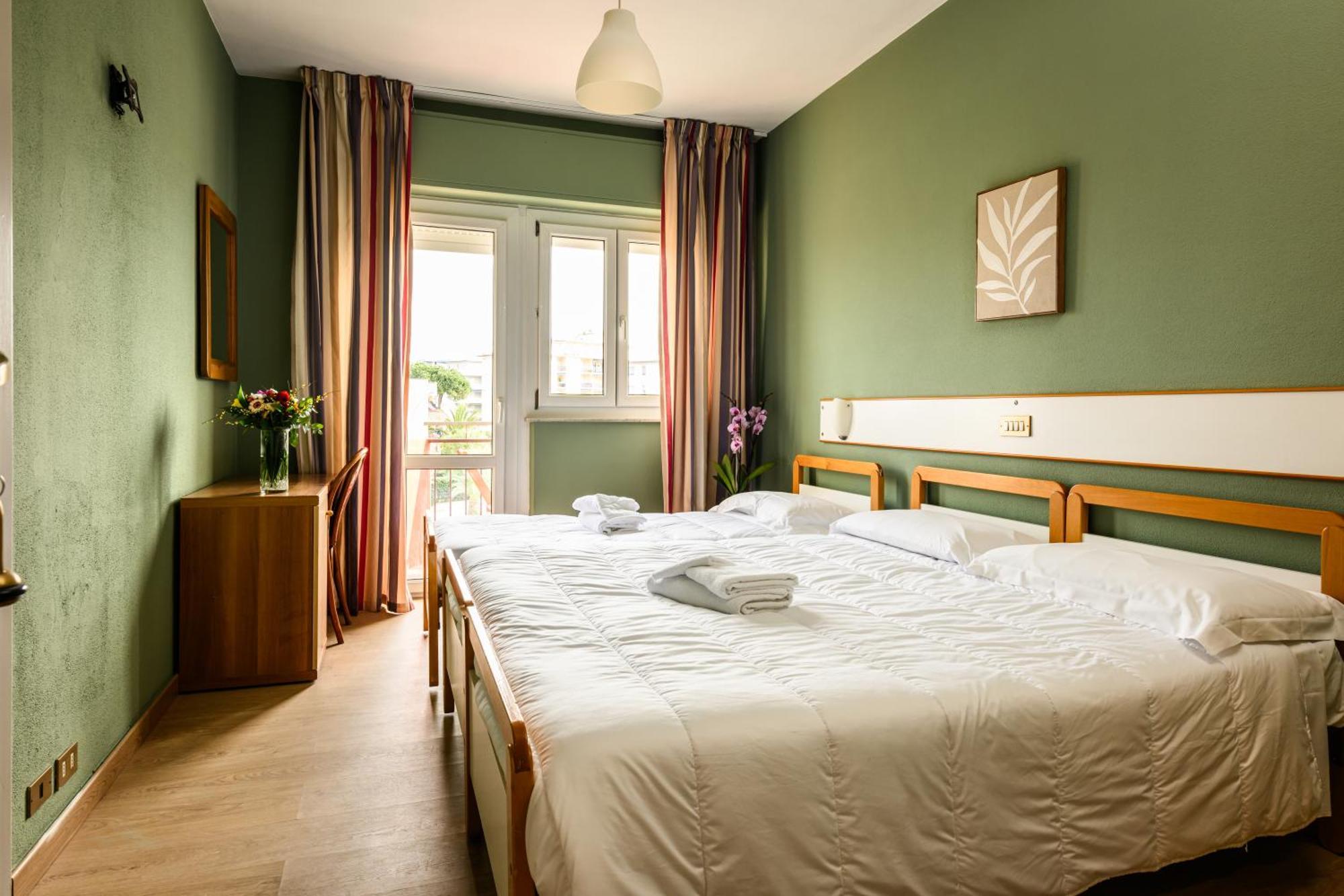 Triple Room with Balcony