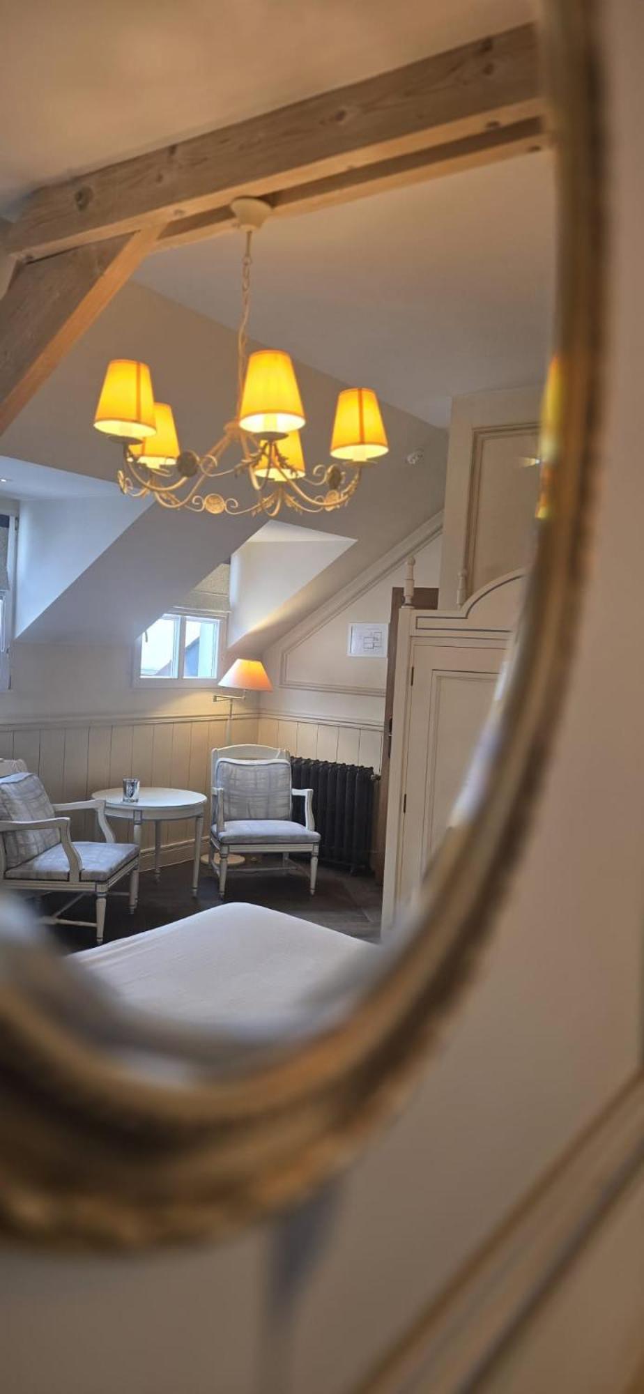 Superior Double Room,1758354107:JPEG