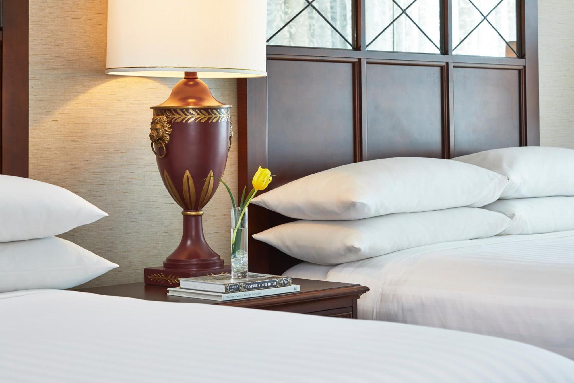 Club Level Queen Room Two Queen Beds