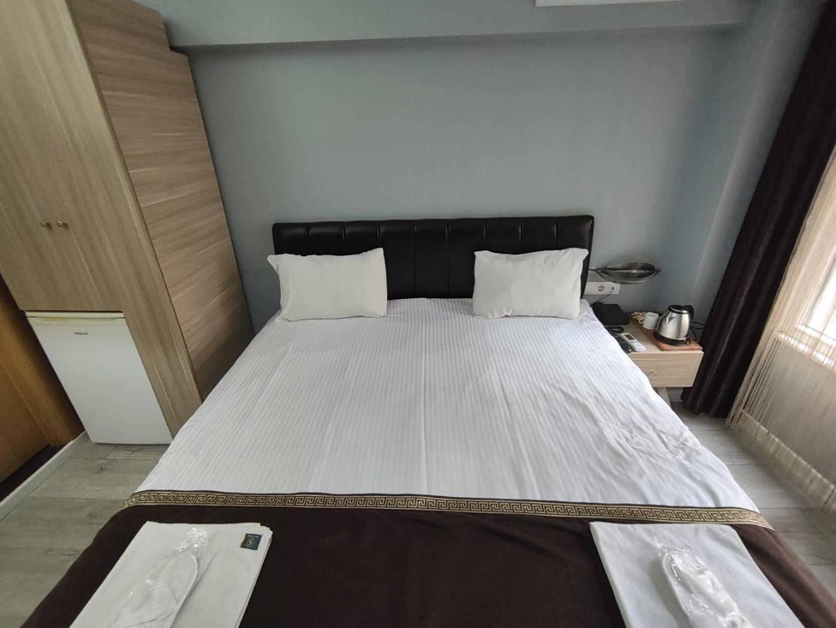 Standard Double Room,1758386538:JPEG