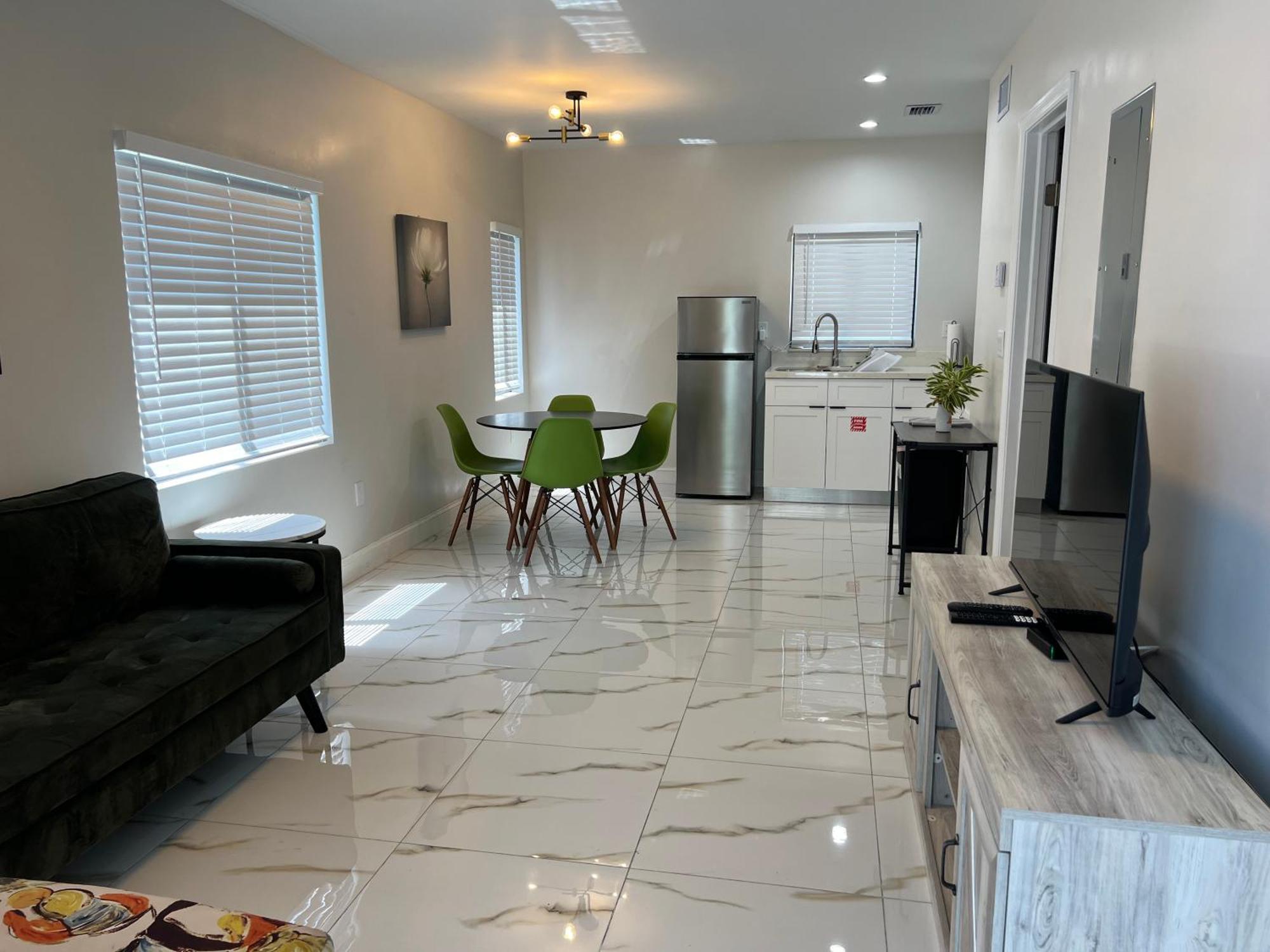 One-Bedroom Suite