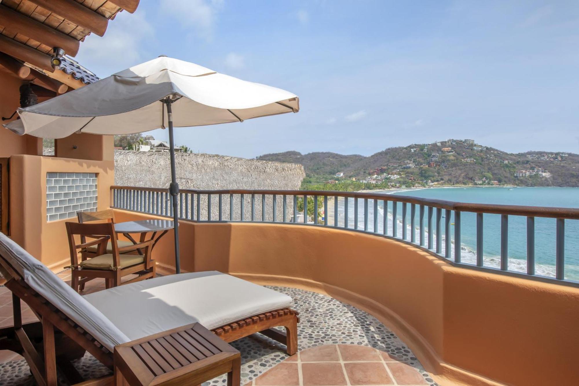 King Studio with Ocean View and Plunge Pool