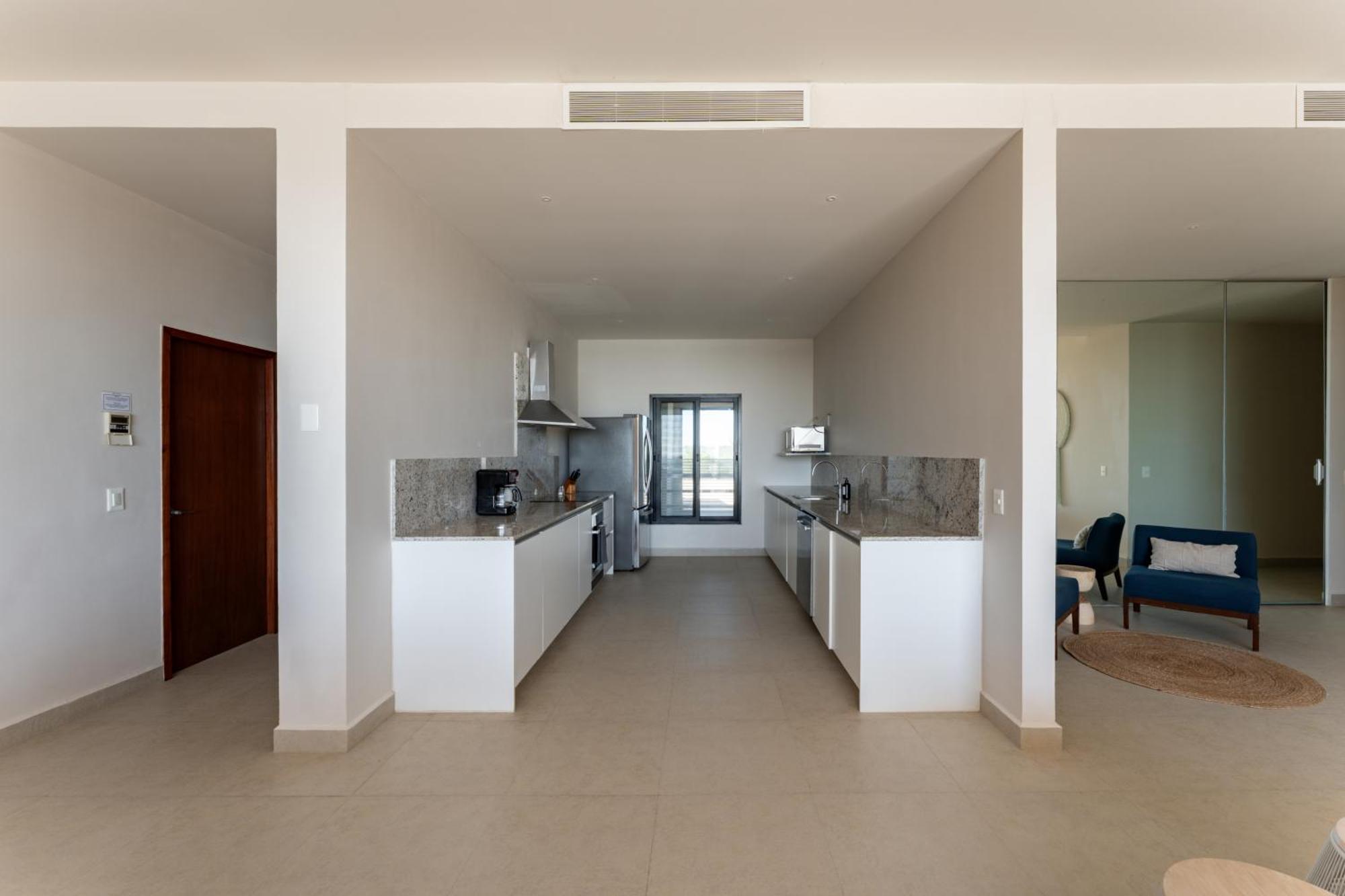 Three-Bedroom Apartment Sea View