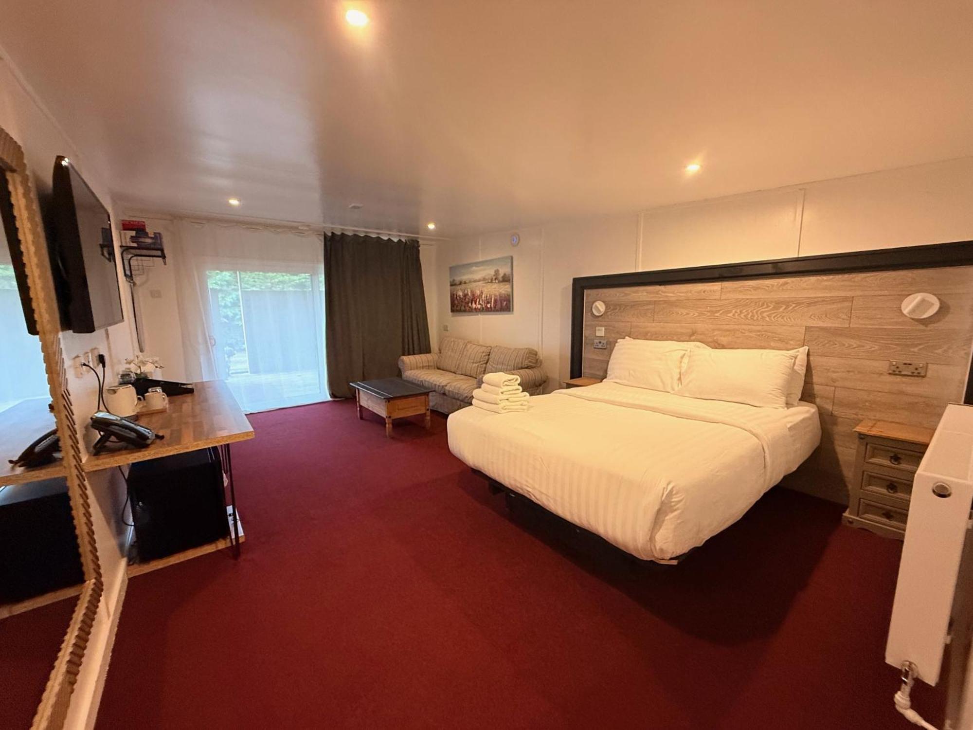 Superior King Room
