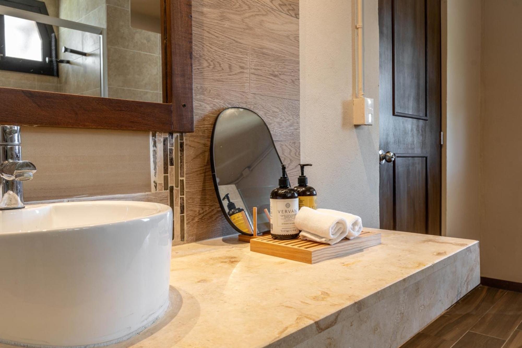 Suite Premium con vistas al mar y jacuzzi